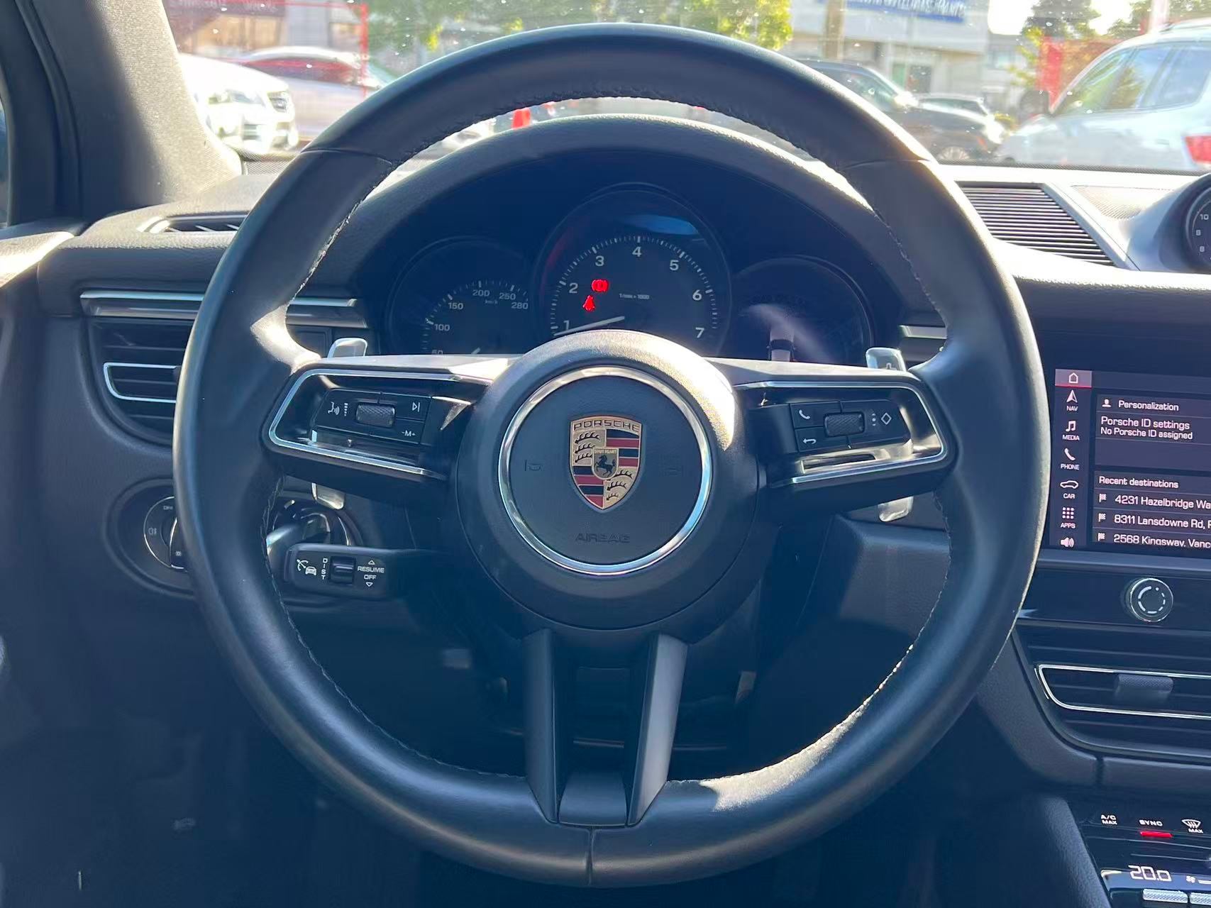 2022 Porsche Macan AWD, Vancouver, Cash