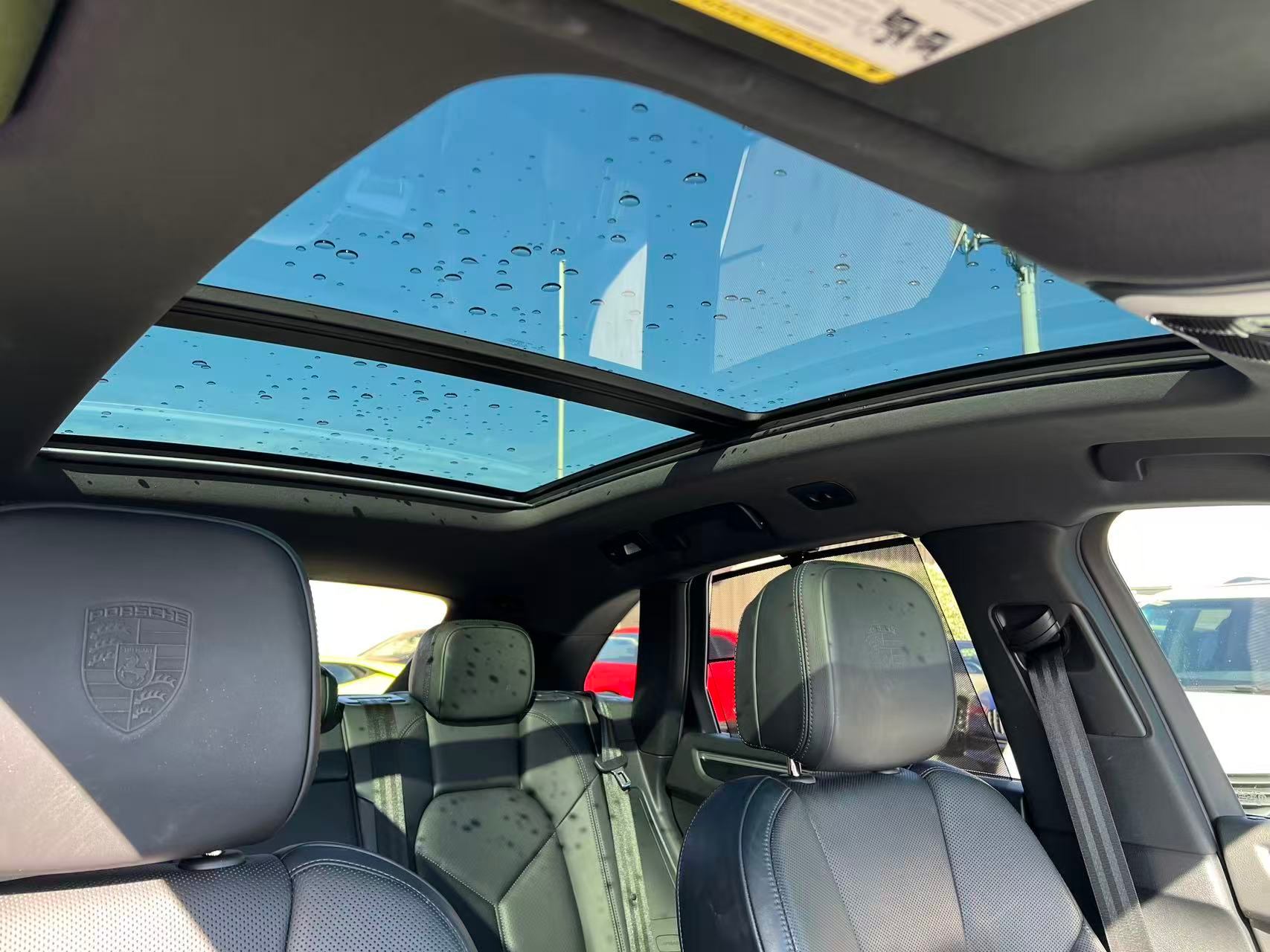 2022 Porsche Macan AWD, Vancouver, Cash