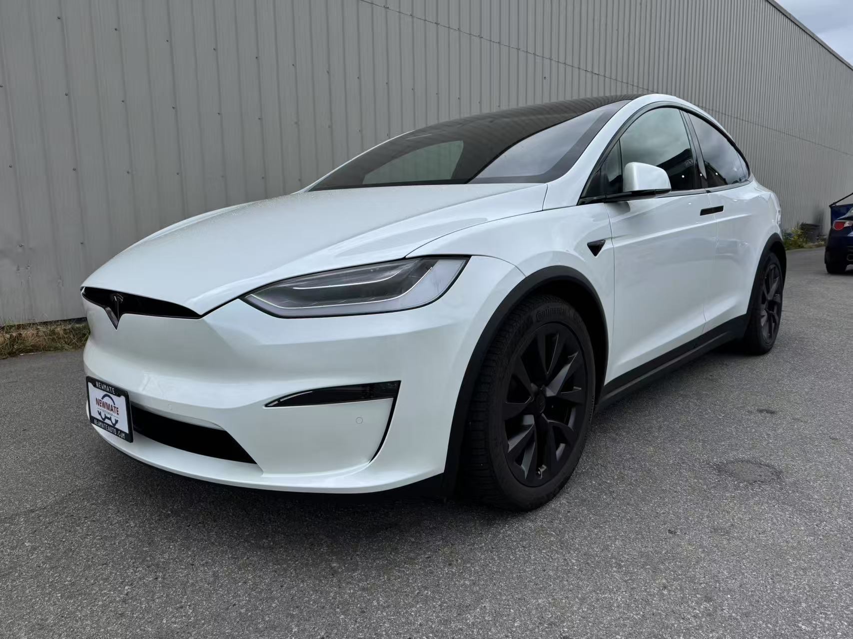 2022 Tesla Model X Plaid AWD, Vancouver, Cash
