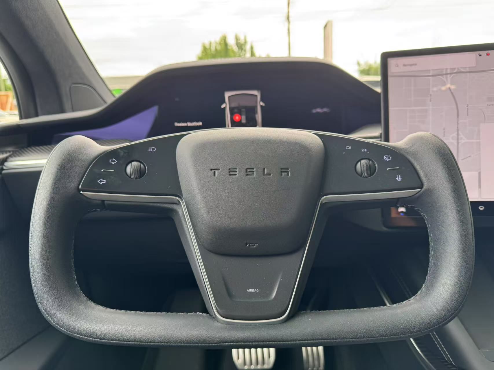 2022 Tesla Model X Plaid AWD, Vancouver, Cash