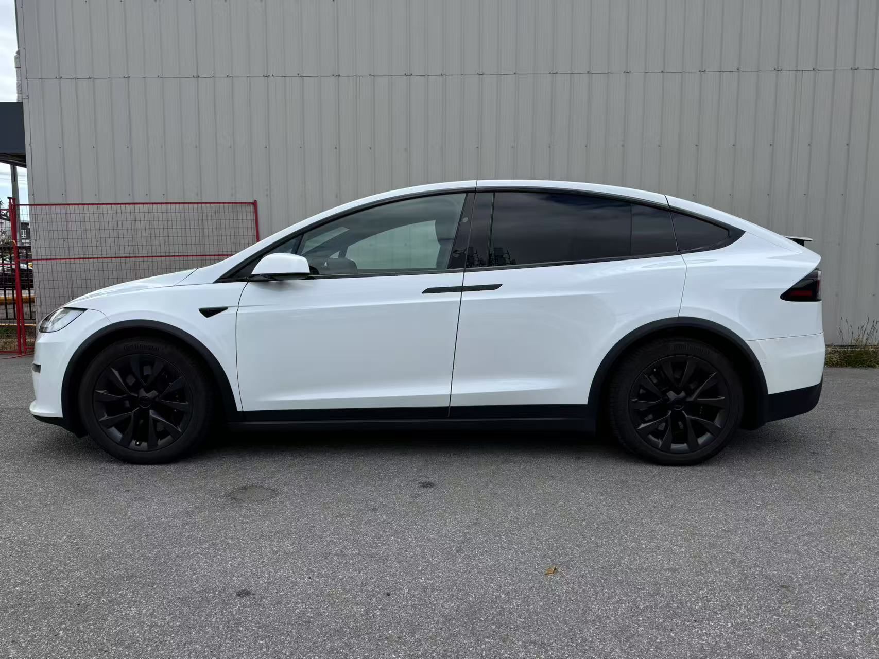 2022 Tesla Model X Plaid AWD, Vancouver, Cash