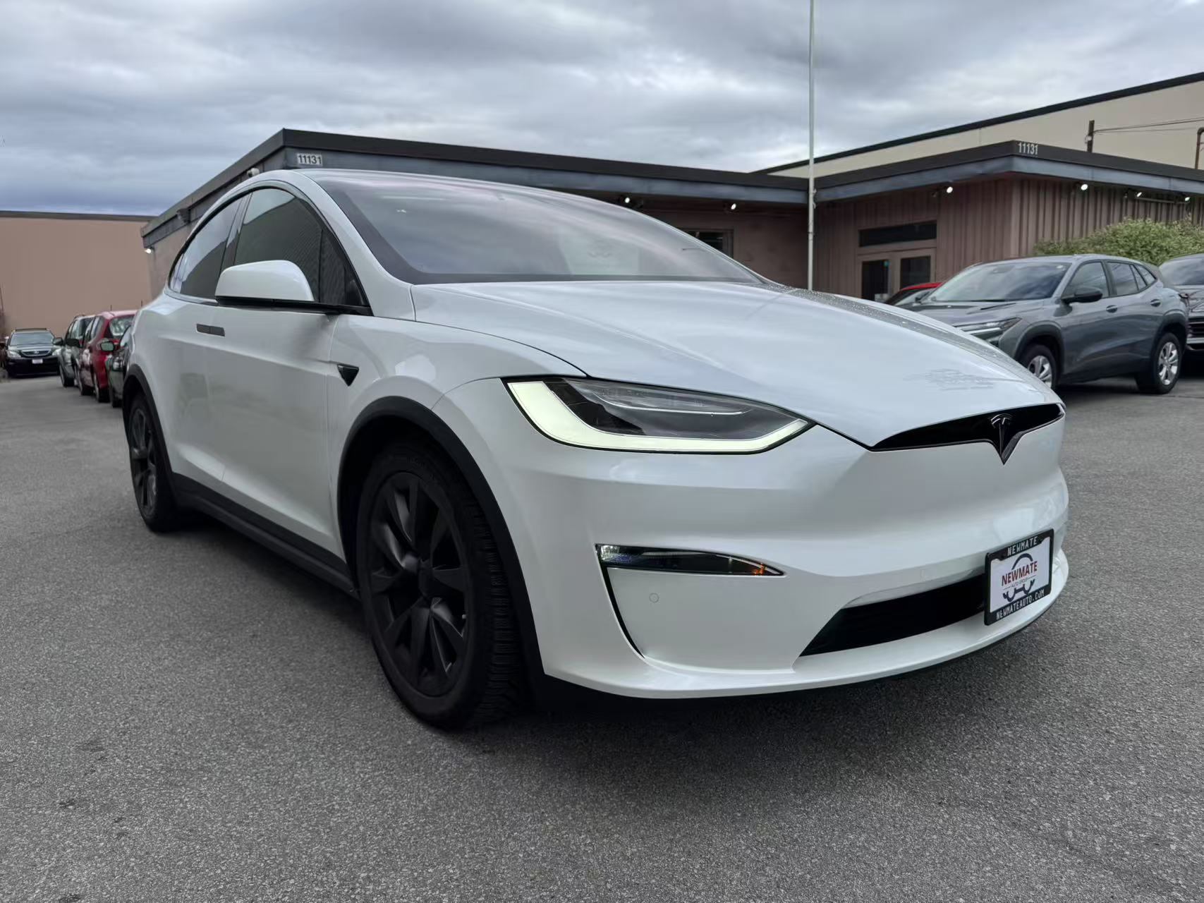 2022 Tesla Model X Plaid AWD, Vancouver, Cash