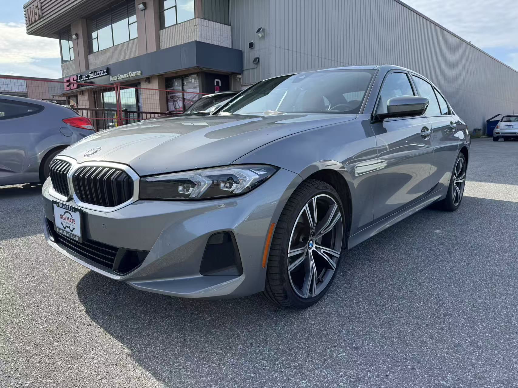 2023 BMW 3 Series 330i xDrive Sedan, Vancouver, Cash