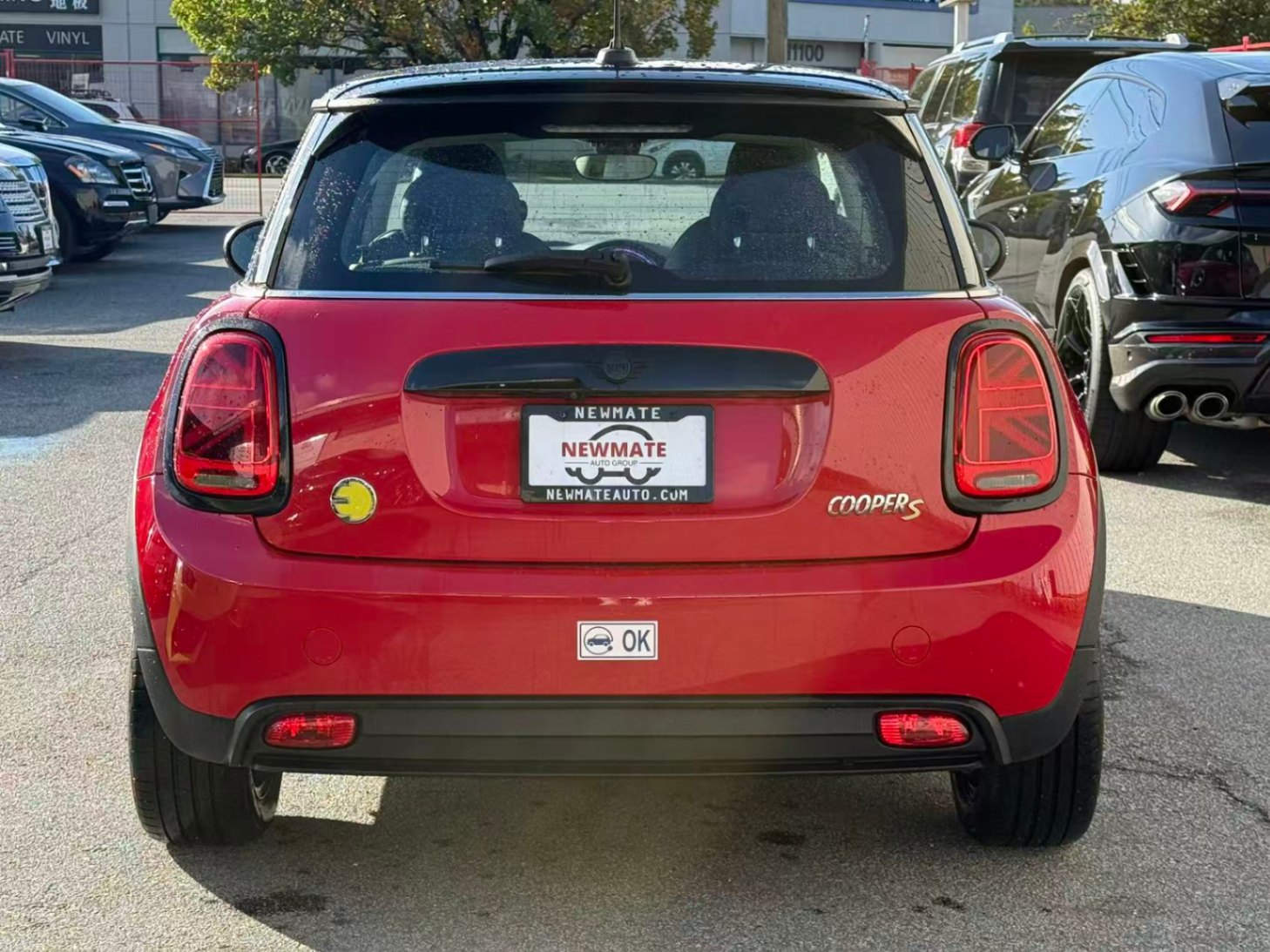 2023 MINI 3 Door Cooper S. BC LOCAL VEHICLE. FULL SERVICED HISTORY., Vancouver, Cash