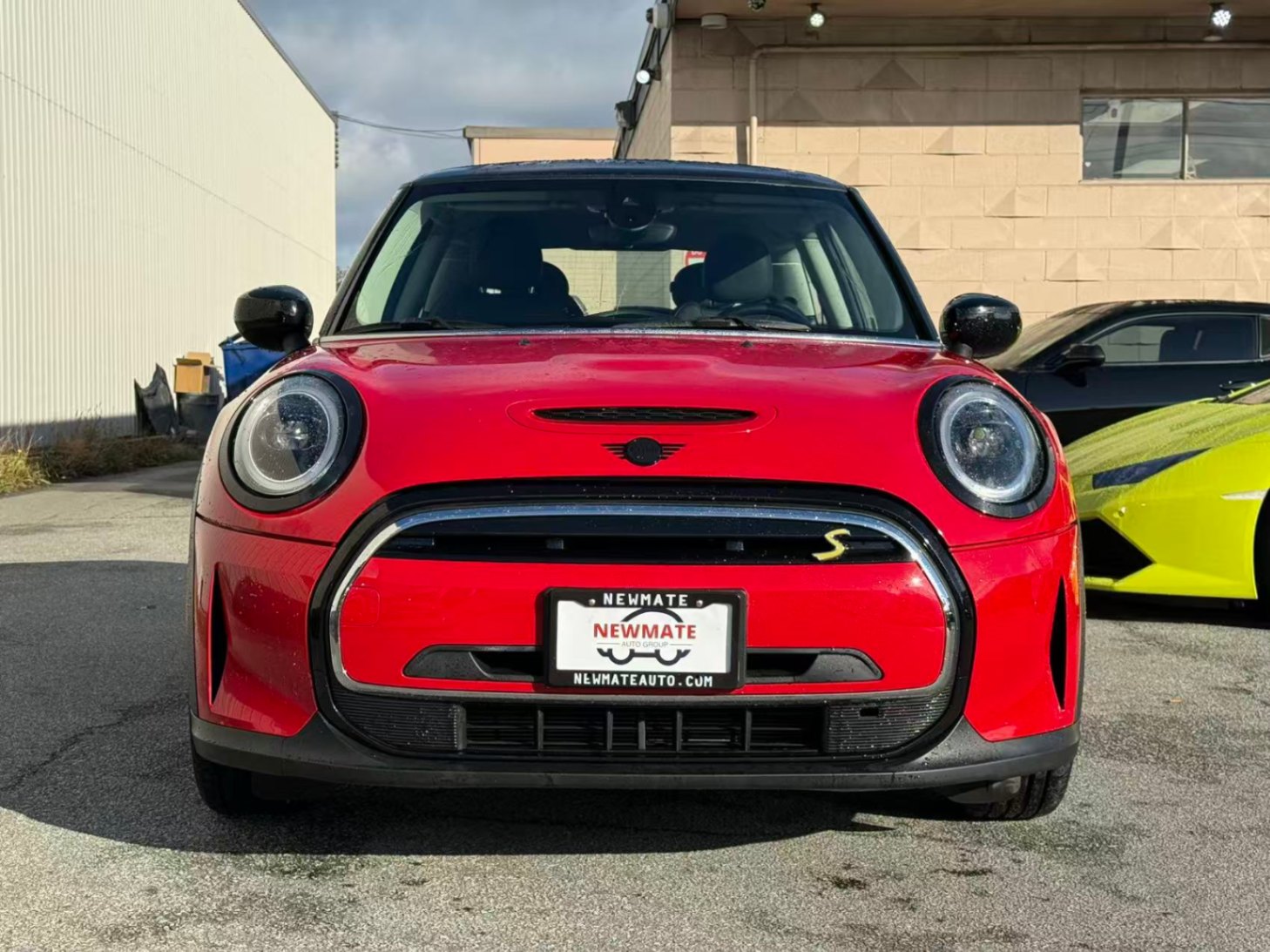 2023 MINI 3 Door Cooper S. BC LOCAL VEHICLE. FULL SERVICED HISTORY., Vancouver, Cash
