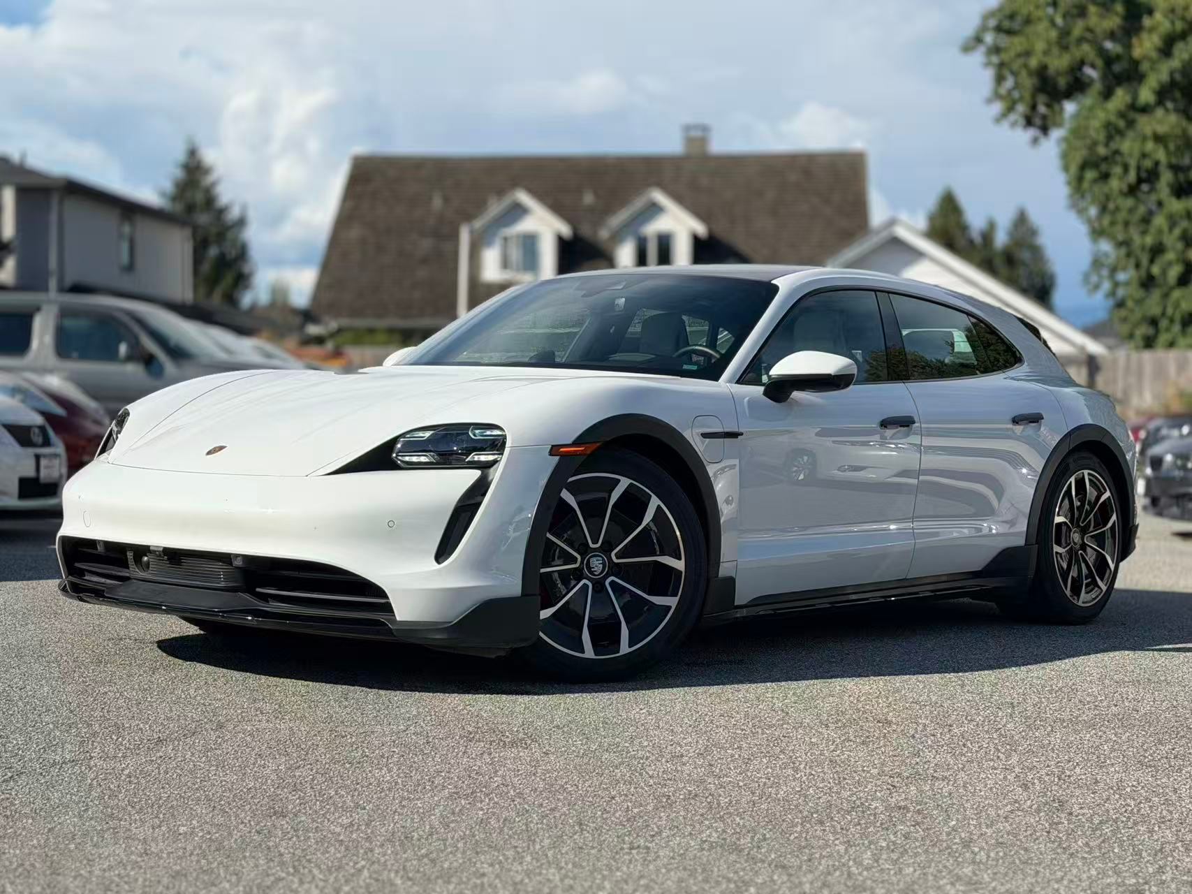 2023 Porsche Taycan