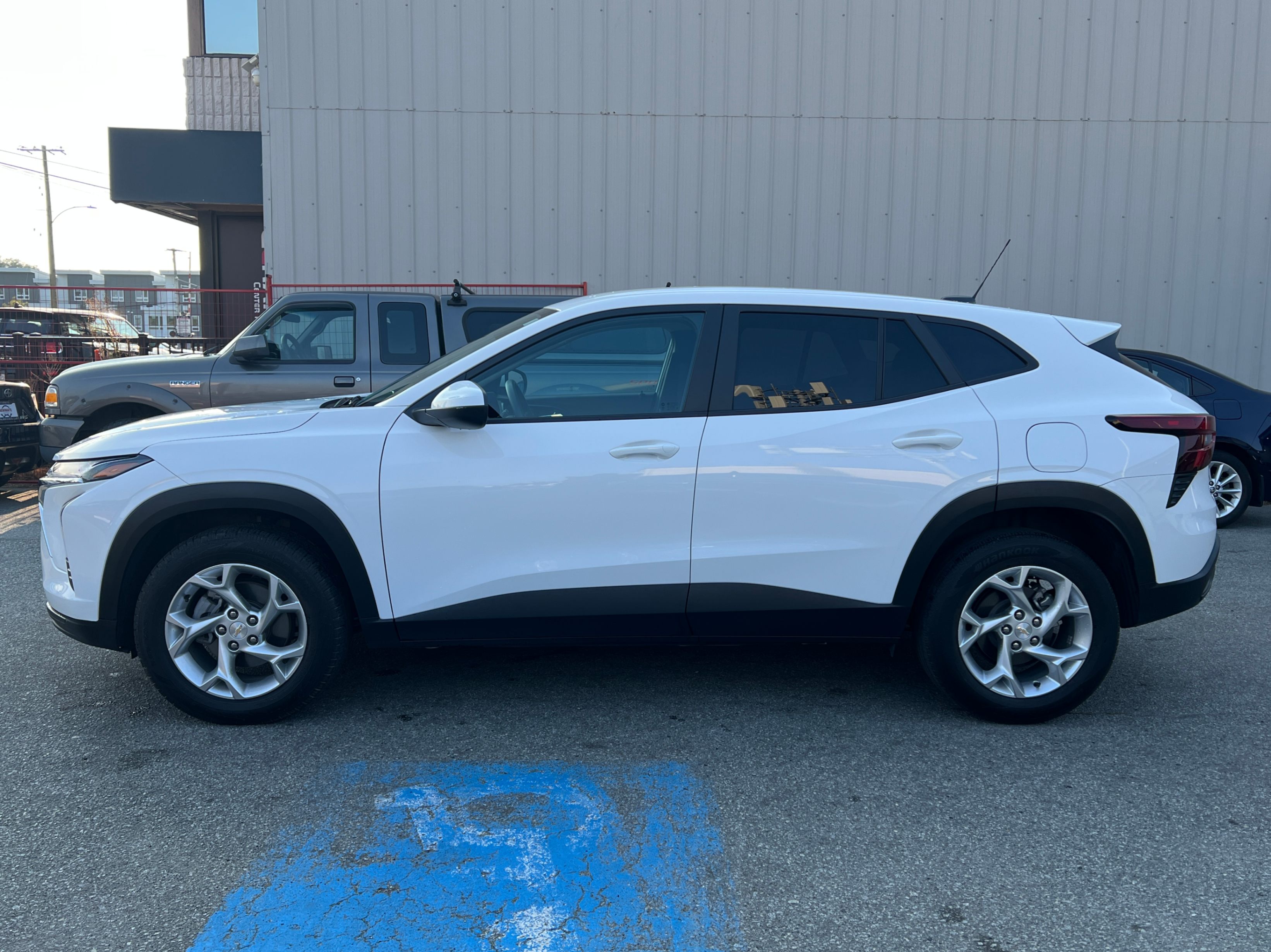 2024 Chevrolet Trax FWD 4dr LS, Vancouver, Cash