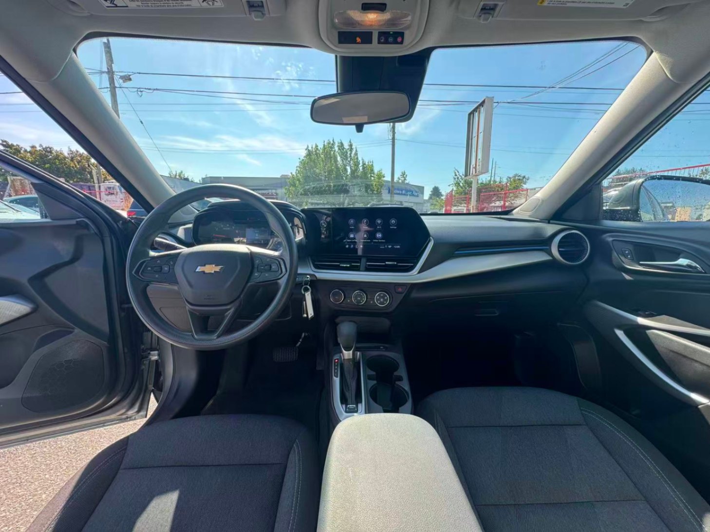 2024 Chevrolet Trax FWD 4dr LS. NO ACCIDENTS. BC LOCAL VEHICLE., 温哥华, 全款车