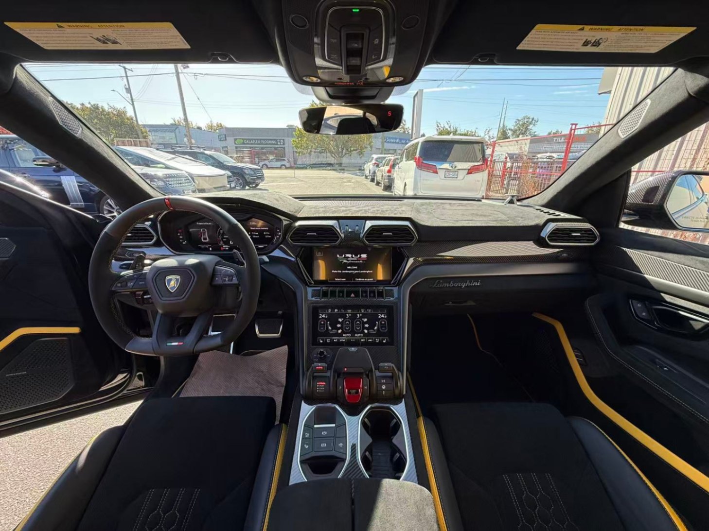 2024 LAMBORGHINI URUS PERFORMANTE, 温哥华, 全款车