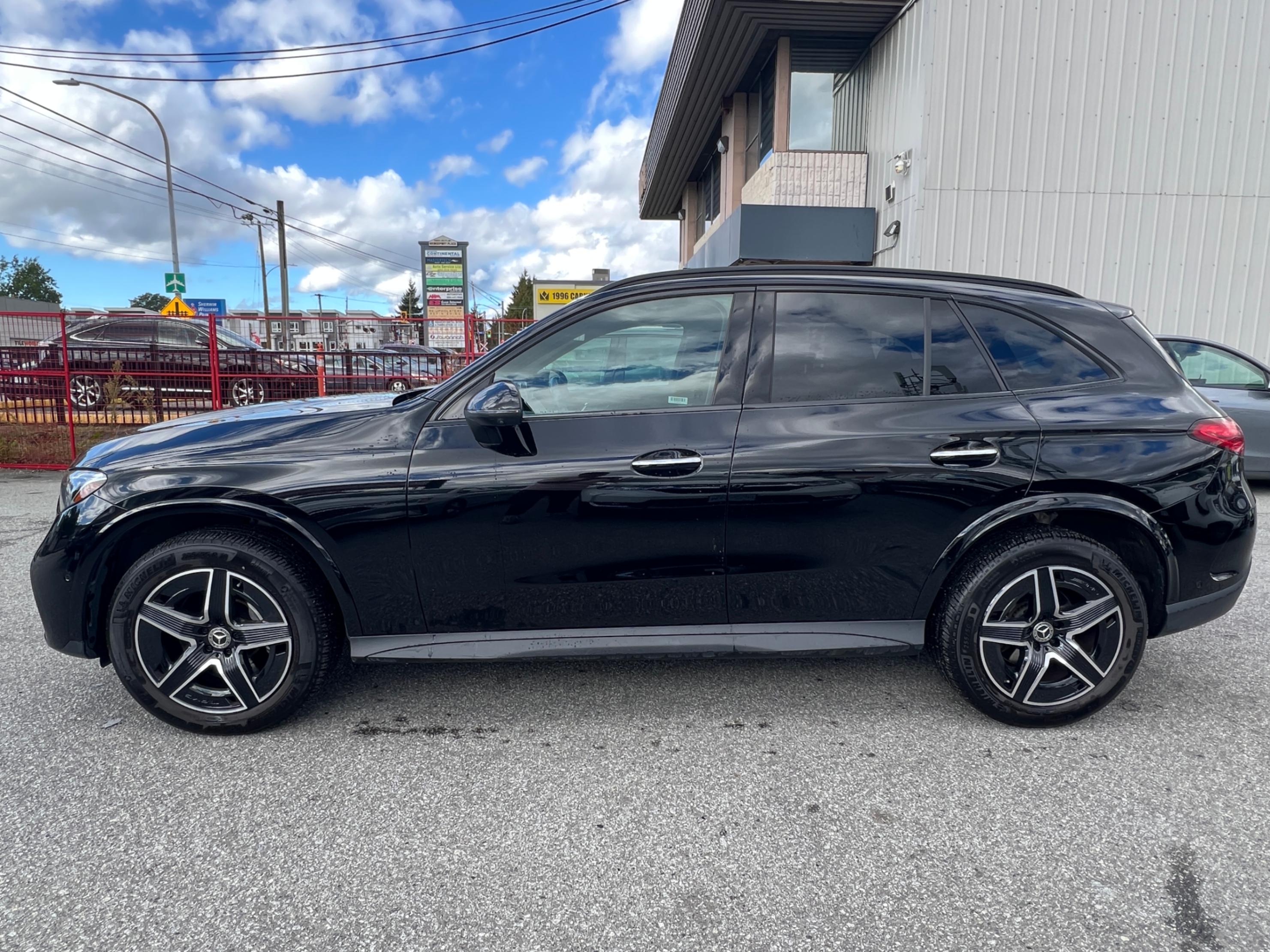 2024 Mercedes-Benz GLC-class GLC 300 4MATIC SUV. NO ACCIDENTS. BC LOCAL VEHICLE., 温哥华, 全款车