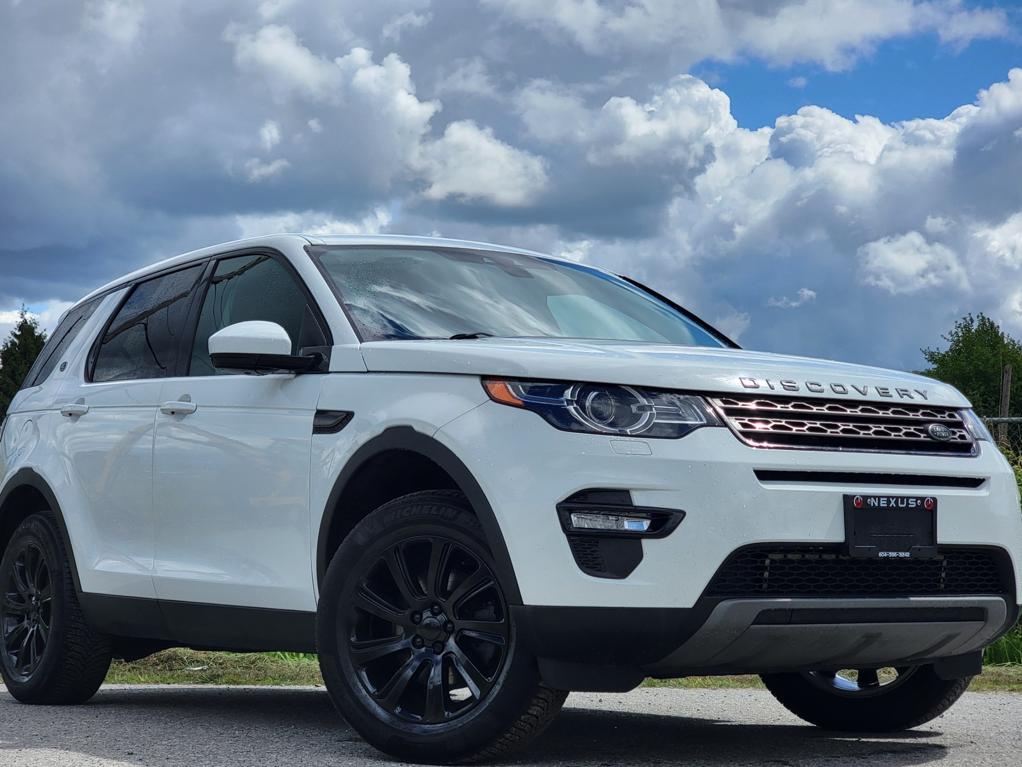 White 2016 Land Rover Discovery Sport SUV / Crossover All-Wheel Drive Automatic