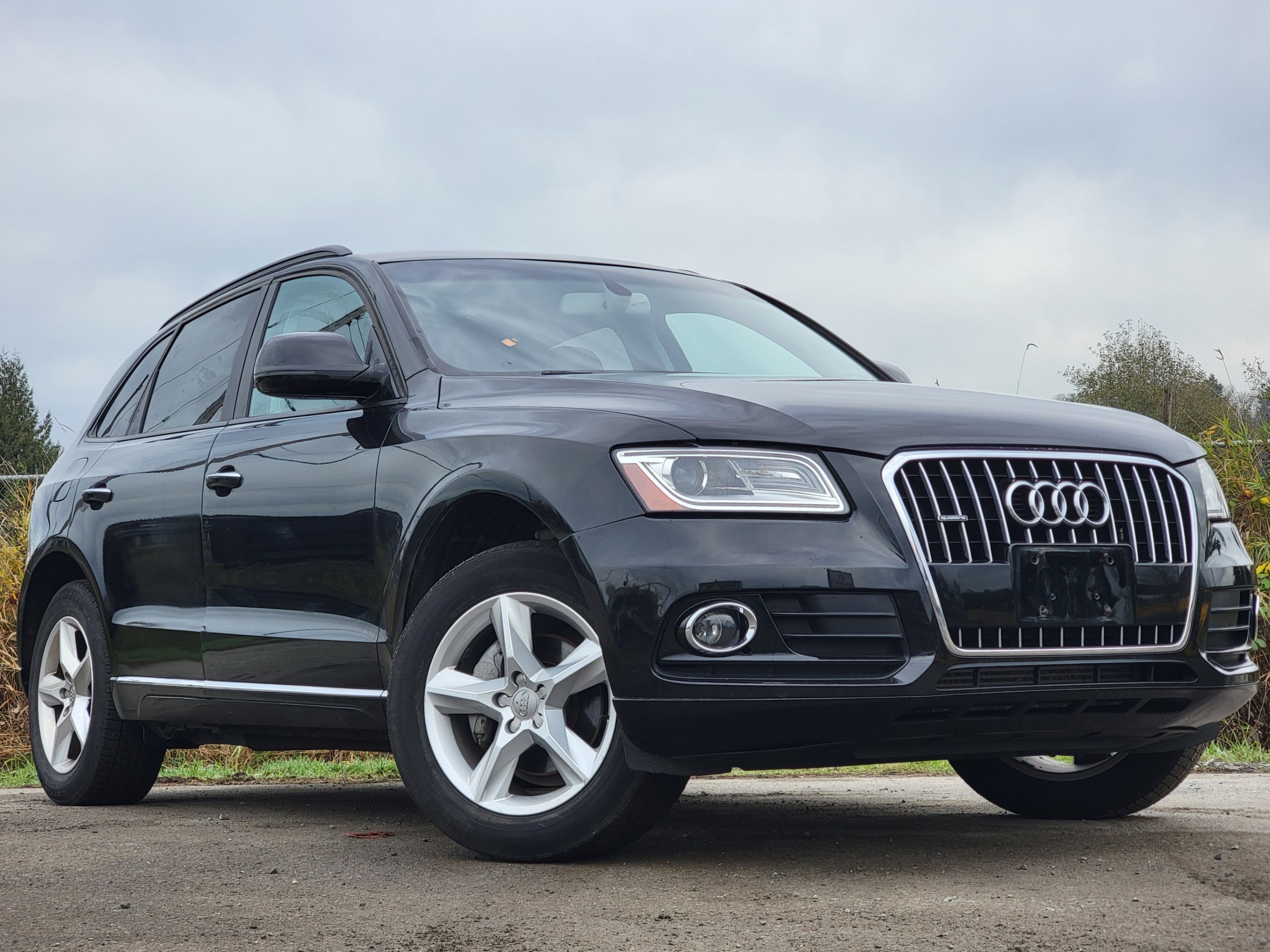 Black 2017 Audi Q5 2.0T quattro Komfort SUV / Crossover Automatic