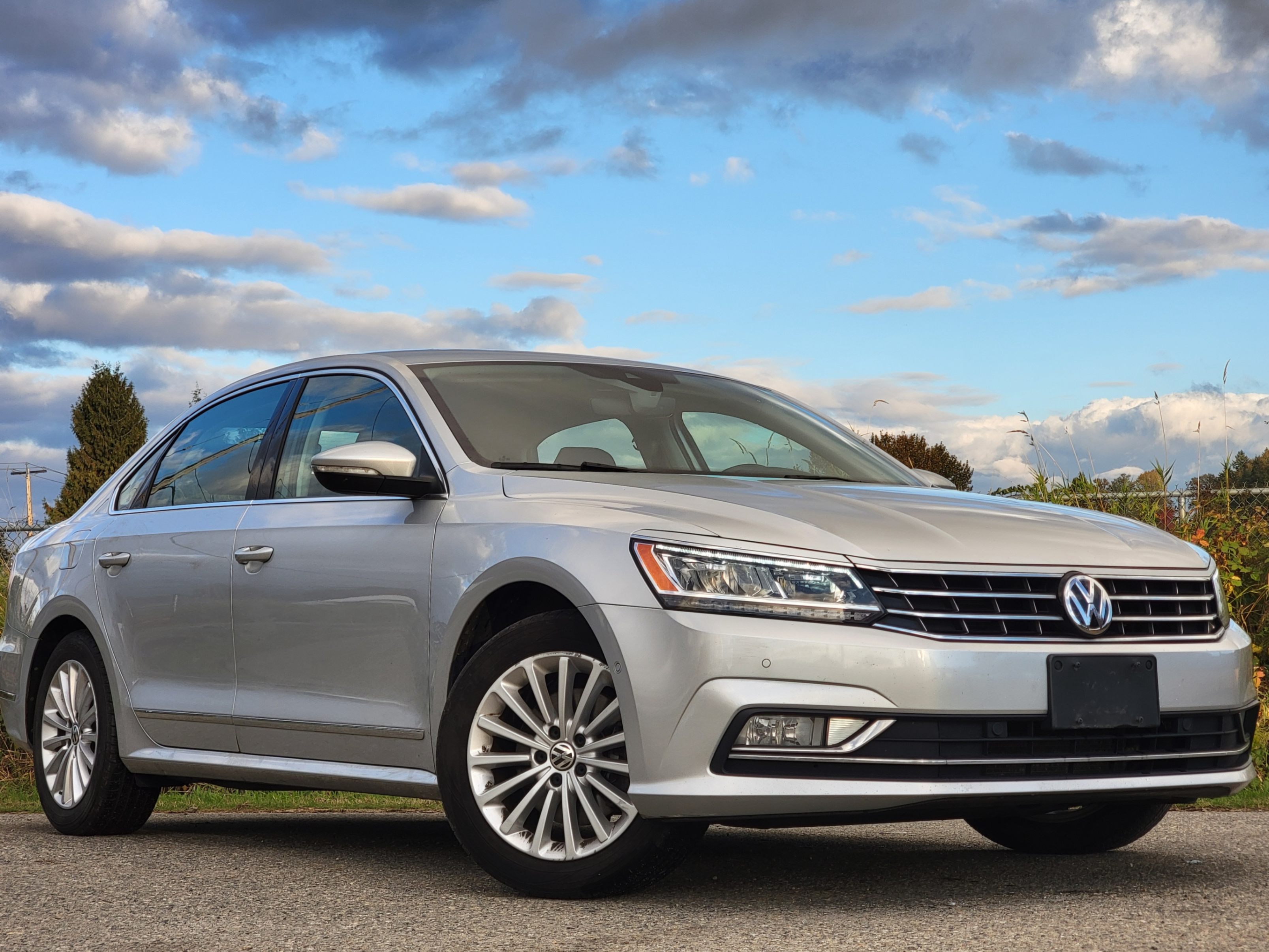 Silver 2017 Volkswagen Passat 1.8T Comfortline Sedan Automatic