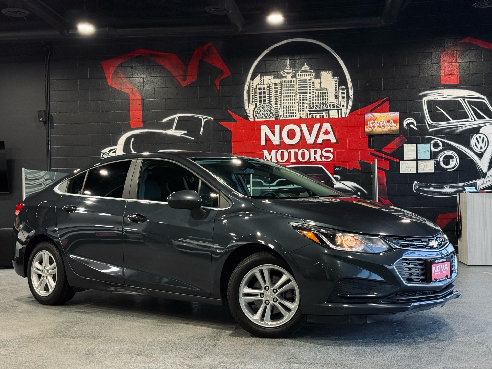 2018 Chevrolet Cruze LT Sedan FWD