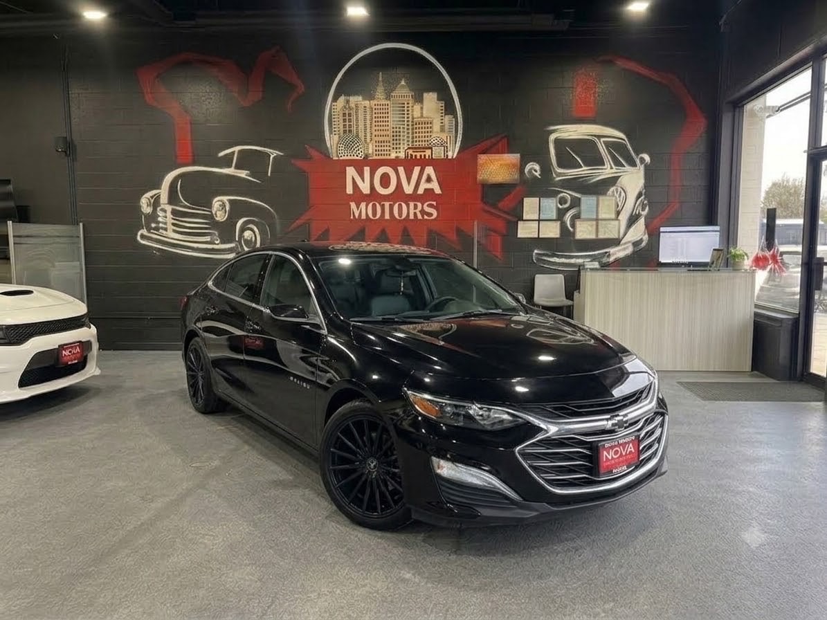 Black 2022 Chevrolet Malibu Sedan Front-Wheel Drive Automatic