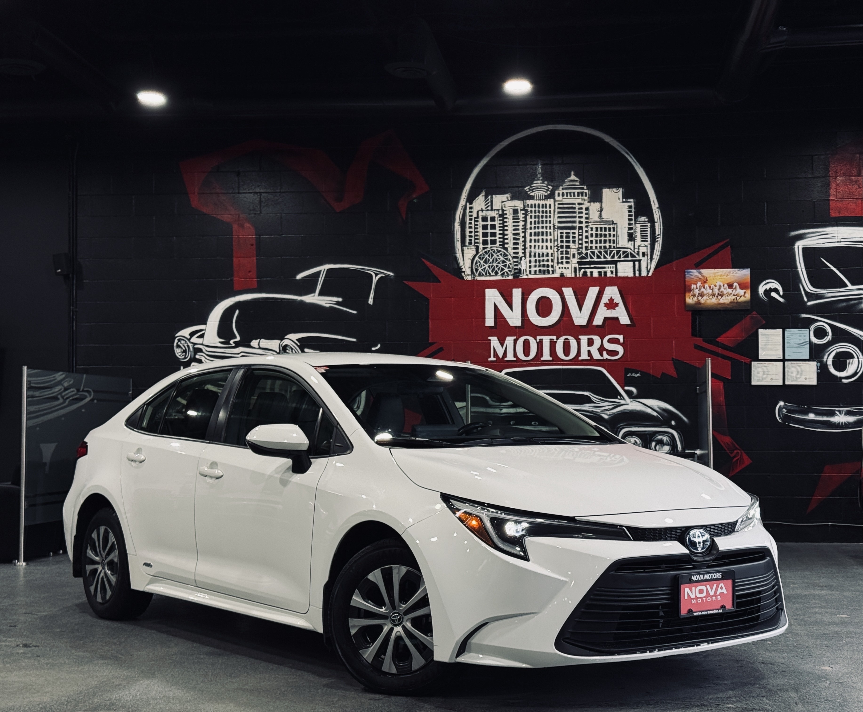 2023 Toyota Corolla Hybrid LE AWD