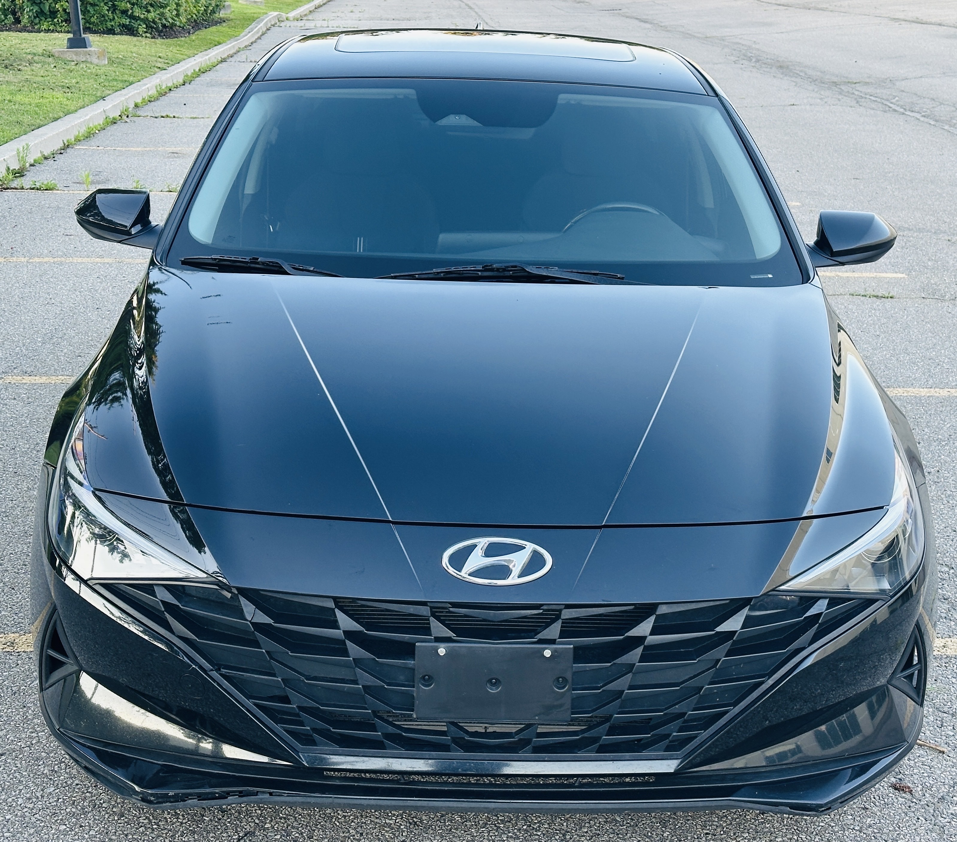 Util Black Poly 2023 Hyundai Elantra Sedan Automatic