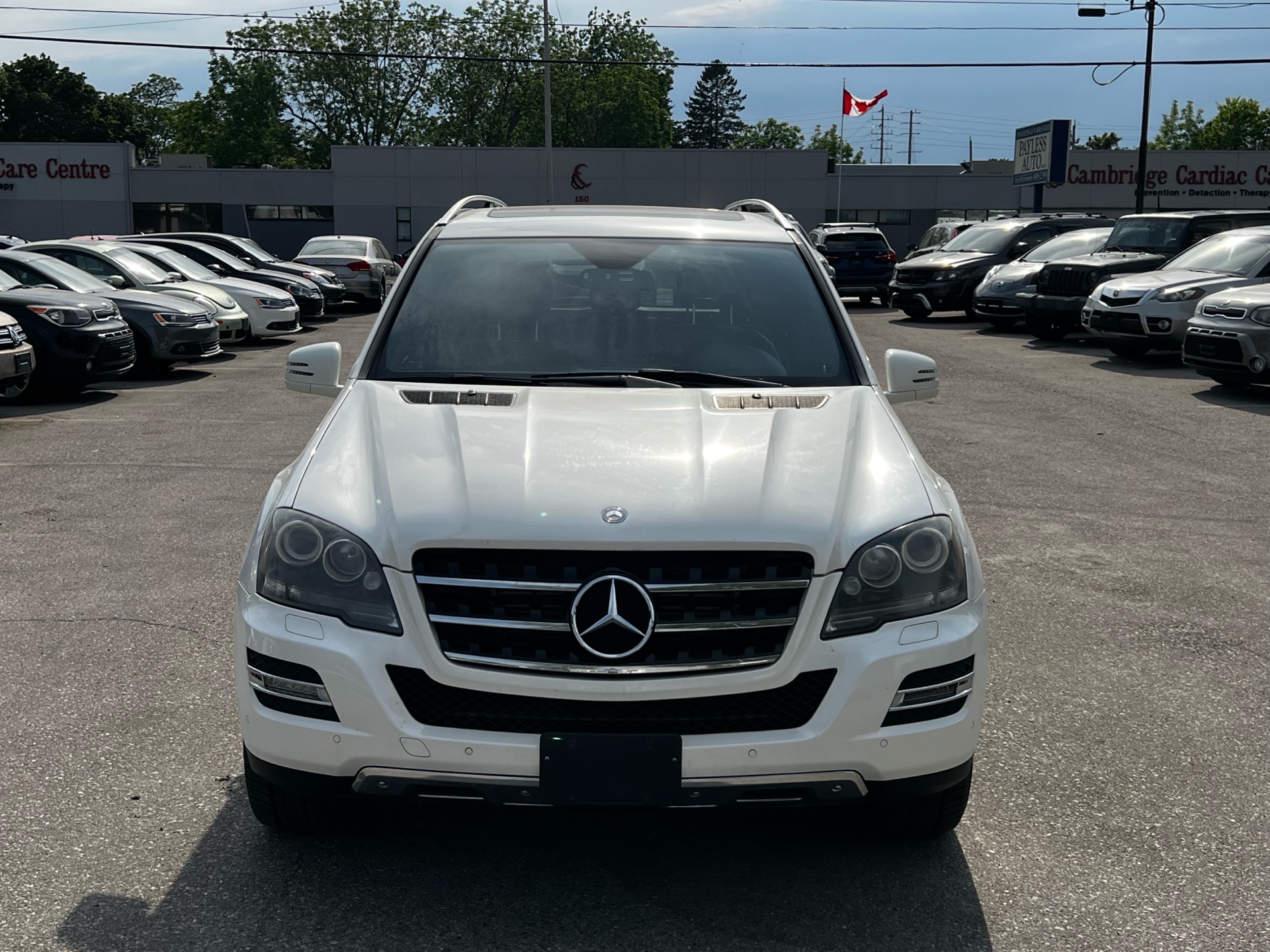 White 2011 Mercedes-Benz M-Class ML 350 BlueTEC 4MATIC SUV / Crossover All-Wheel Drive Automatic
