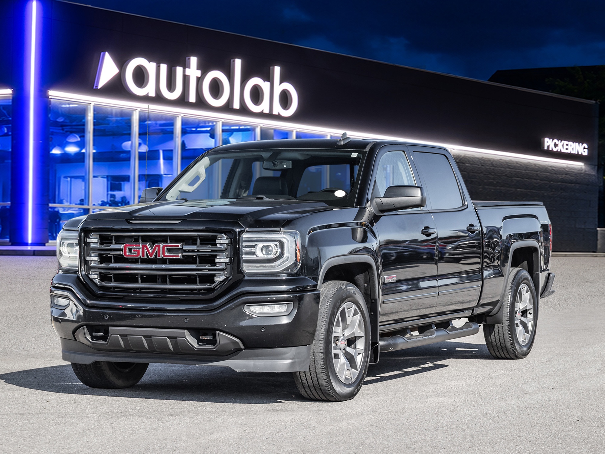  2018 GMC Sierra 1500 SLT Crew Cab 4WD   