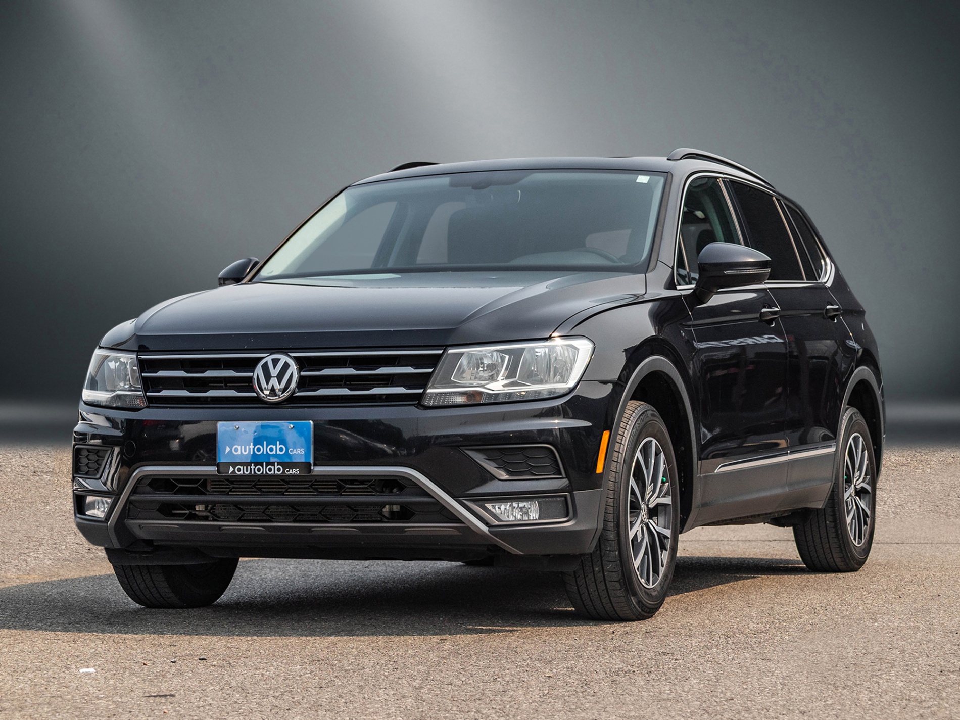 Black 2018 Volkswagen Tiguan SUV / Crossover Automatic