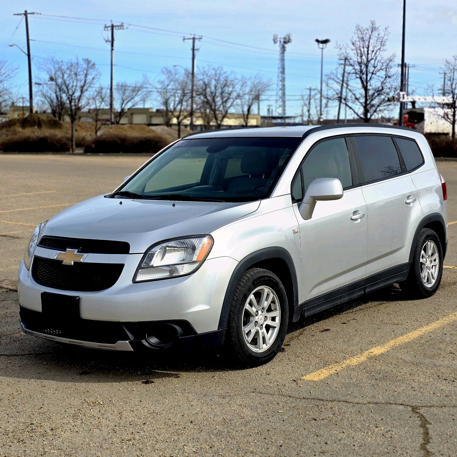 2012 Chevrolet Orlando 1LT FWD