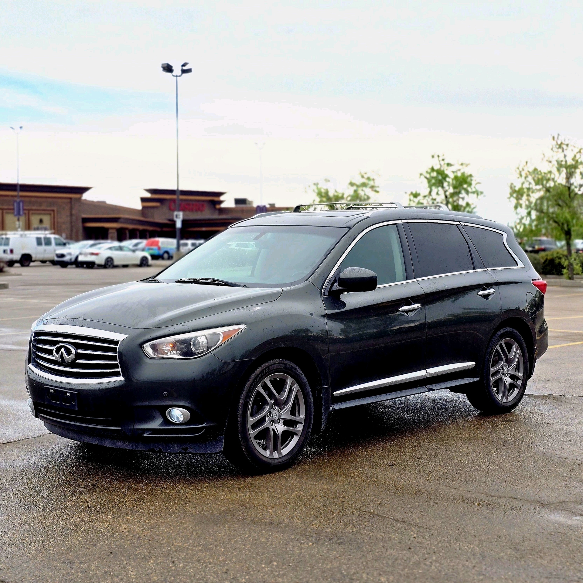 Green 2013 INFINITI JX35 AWD SUV / Crossover All-Wheel Drive Automatic