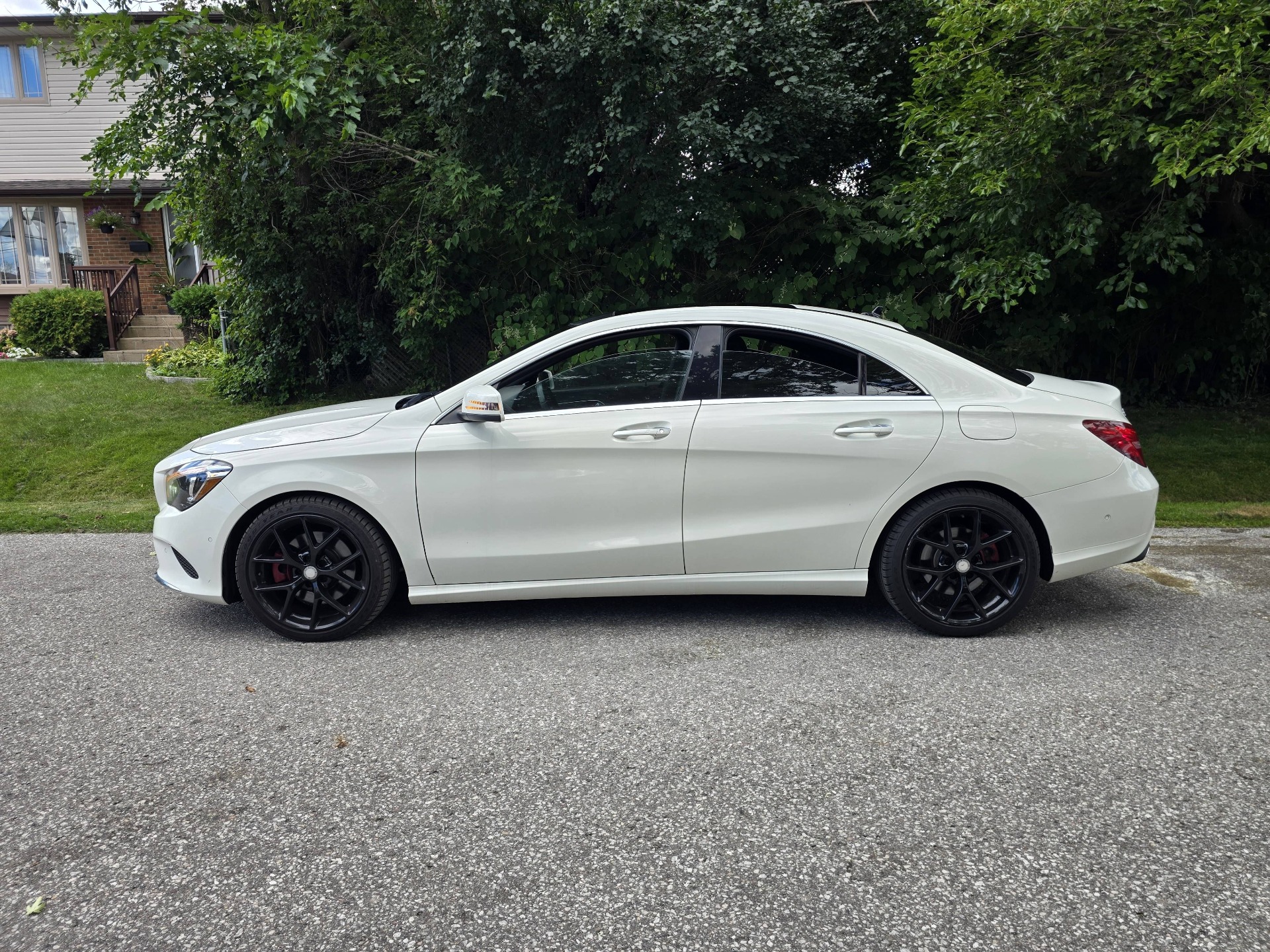 2017 Mercedes-Benz CLA