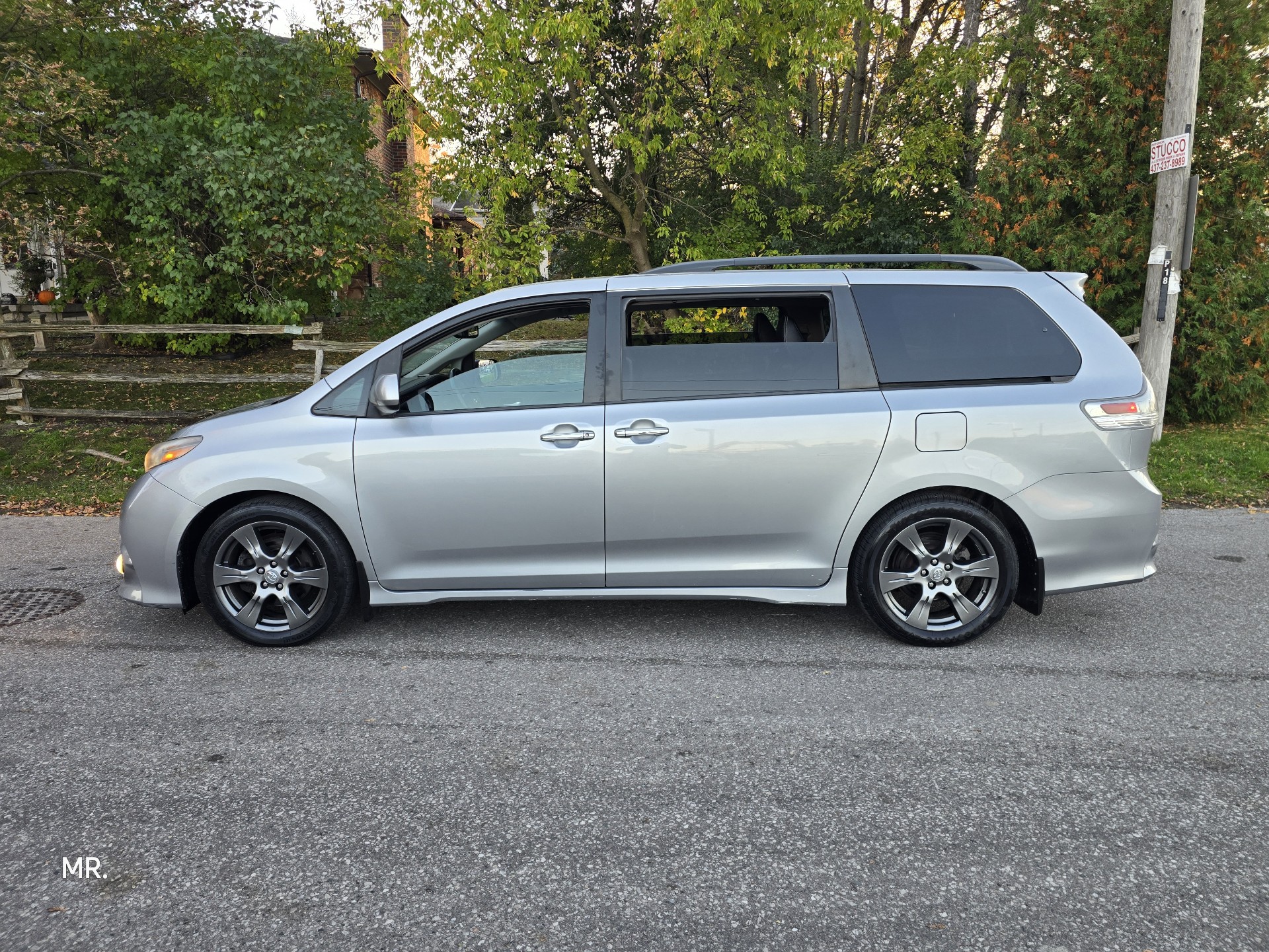 2017 Toyota Sienna