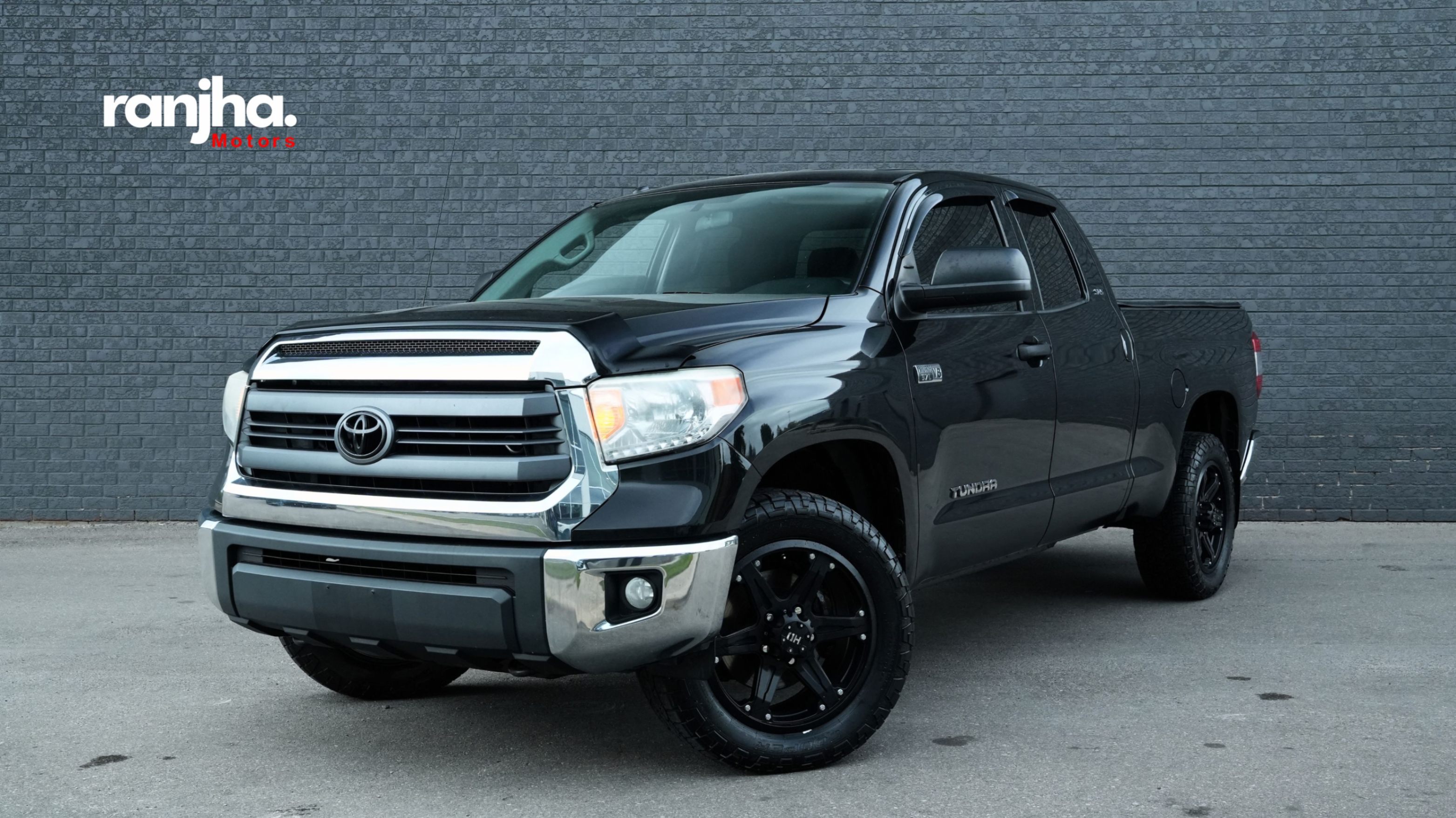 Black 2015 Toyota Tundra Pickup Truck Four-Wheel Drive Automatic
