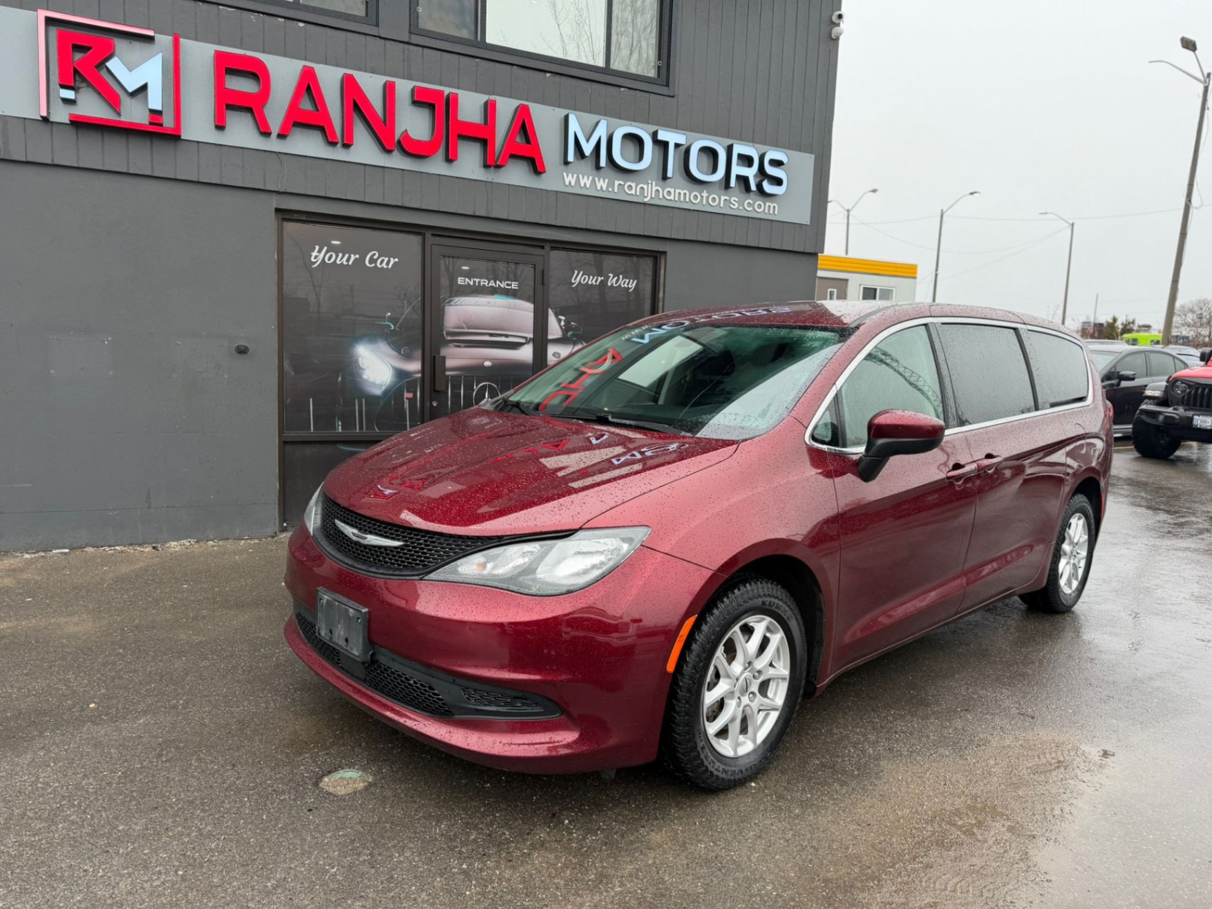 2022 Chrysler Grand Caravan SXT FWD