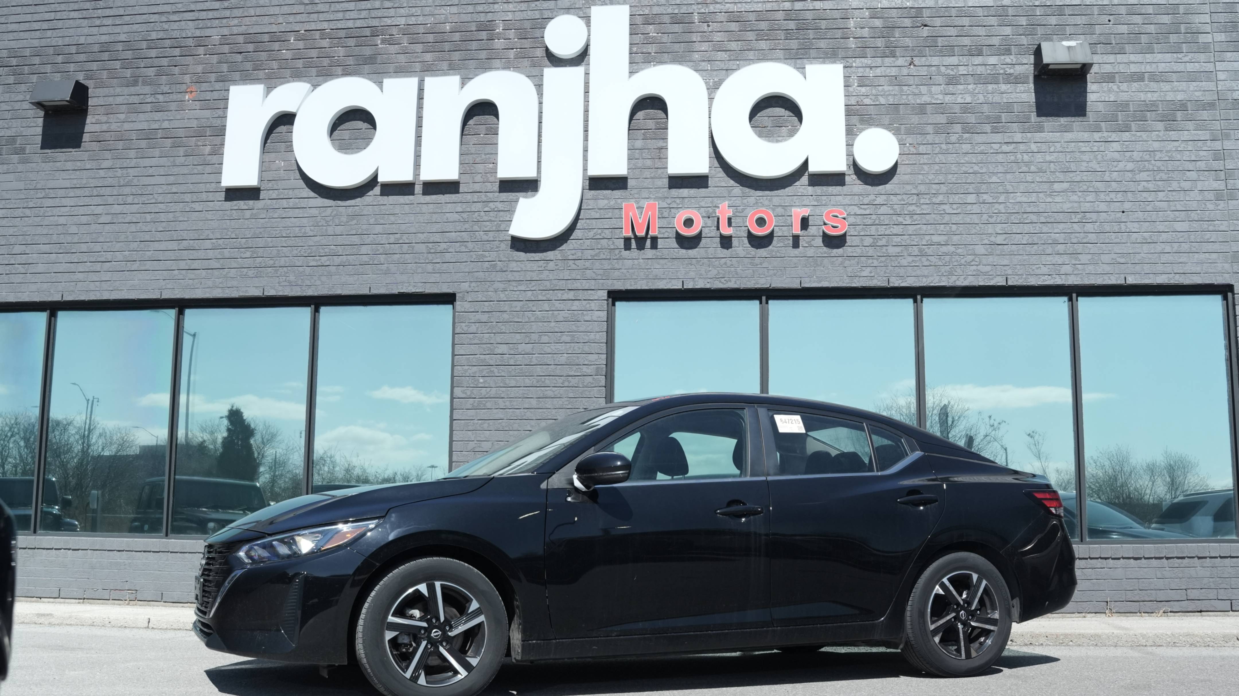 2024 Nissan Sentra SV FWD