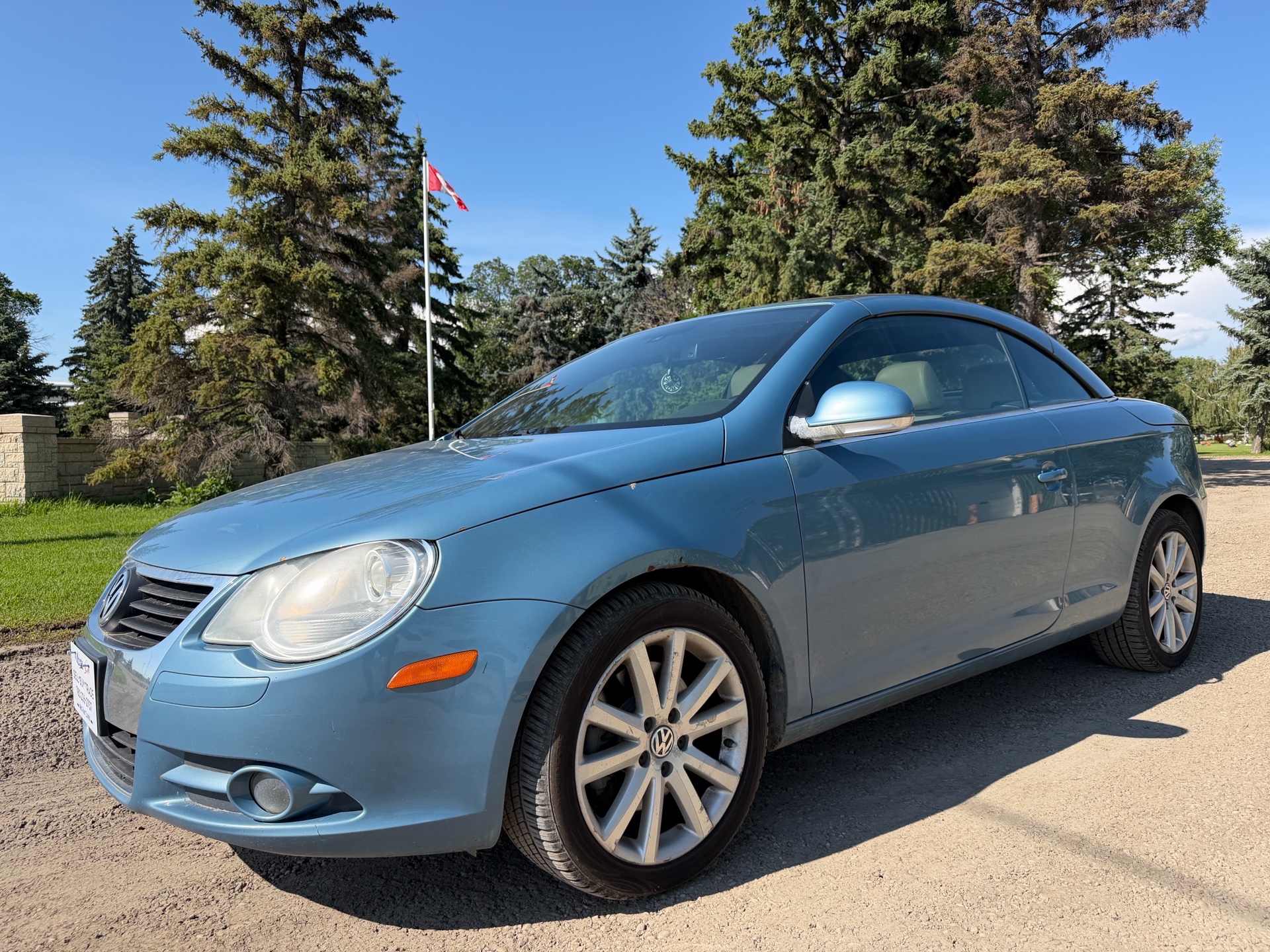 Blue 2007 Volkswagen Eos Convertible Front-Wheel Drive Automatic