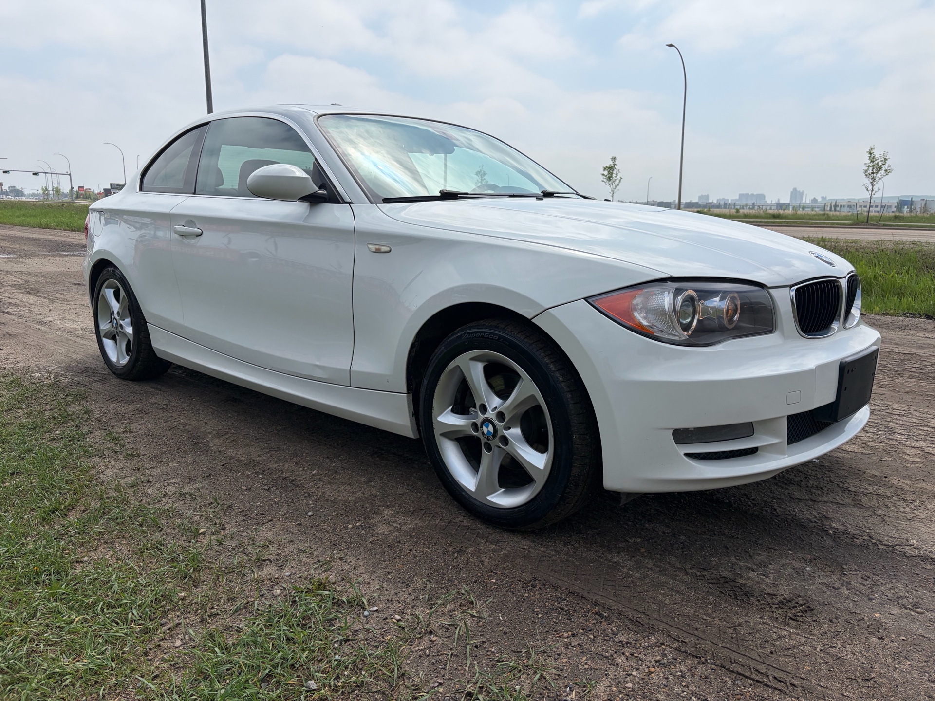 2009 BMW 1 Series 128i Coupe RWD