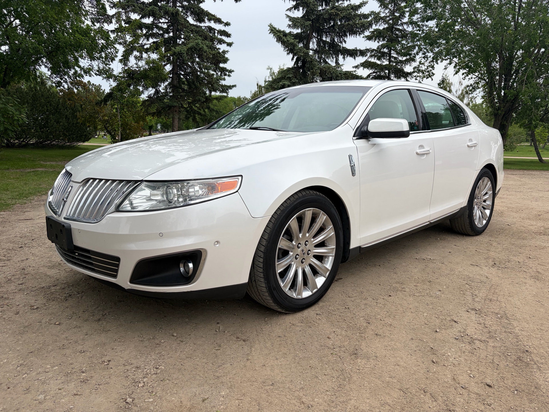 White 2011 Lincoln MKS Sedan All-Wheel Drive Automatic