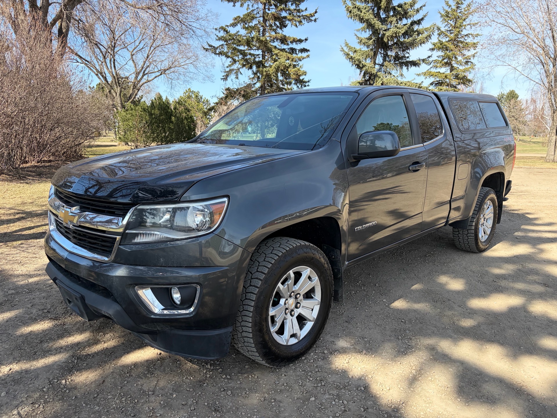 Gray 2016 Chevrolet Colorado Pickup Truck Four-Wheel Drive Automatic
