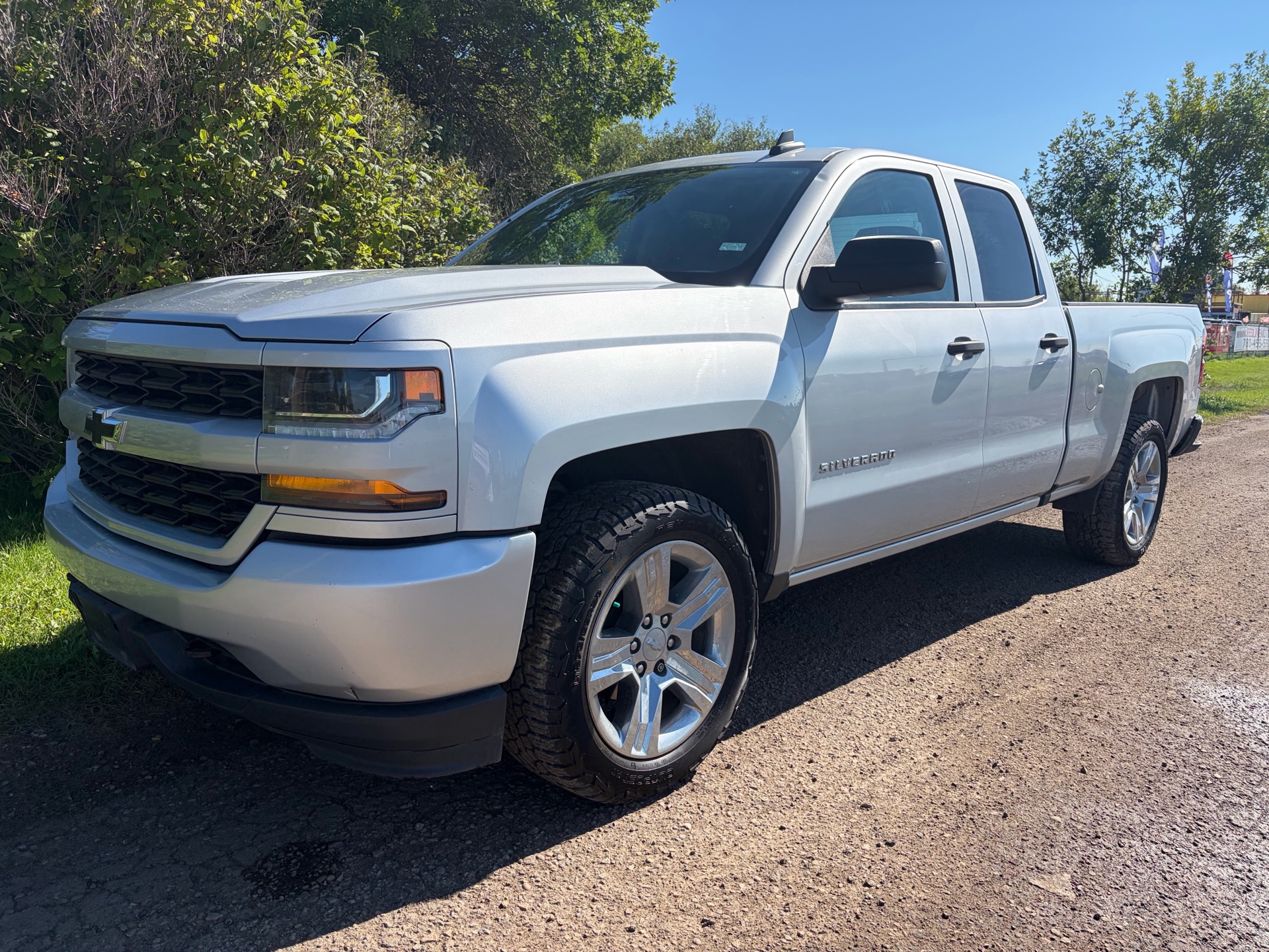 Silver 2019 Chevrolet Silverado 1500 Pickup Truck Four-Wheel Drive Automatic