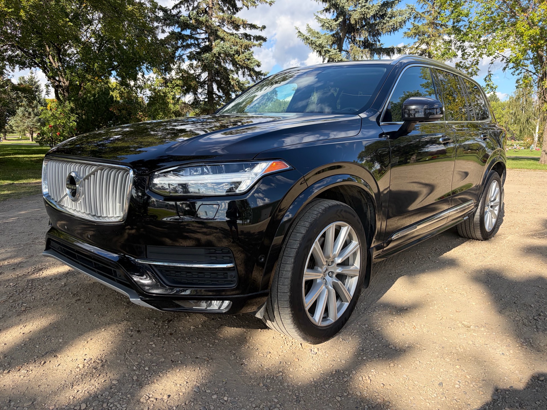 Black 2019 Volvo XC90 SUV / Crossover All-Wheel Drive Automatic