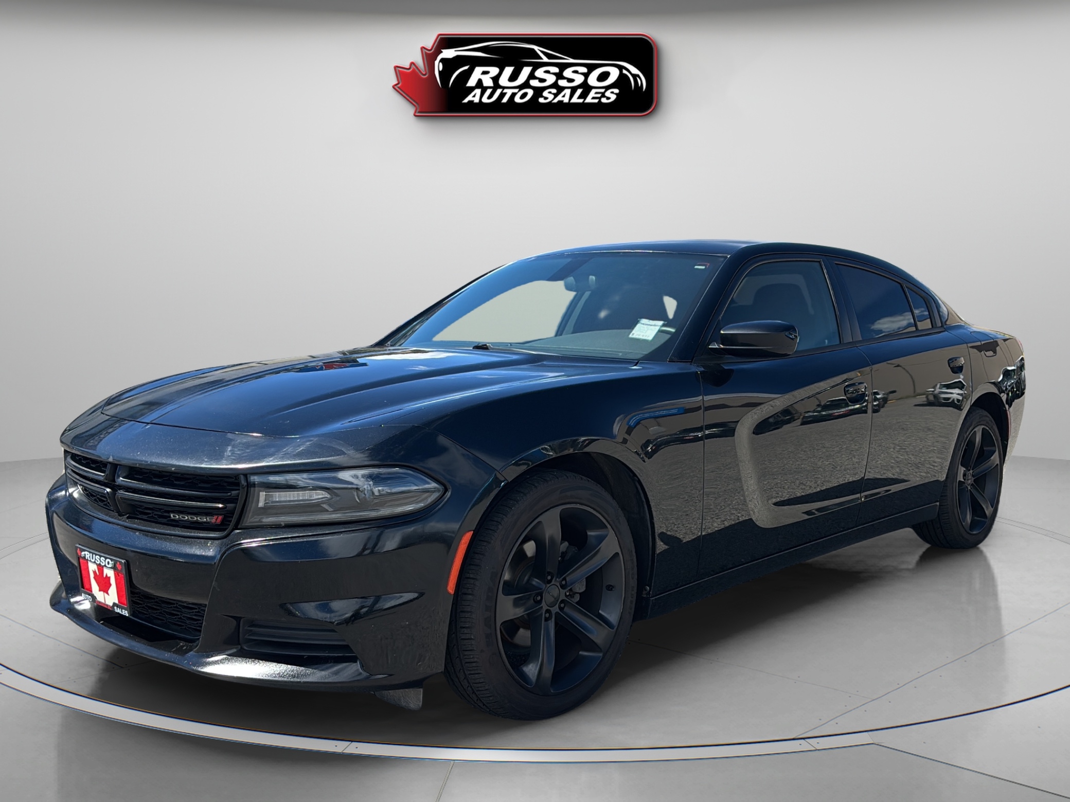 Black 2019 Dodge Charger SXT RWD Sedan Rear-Wheel Drive Automatic