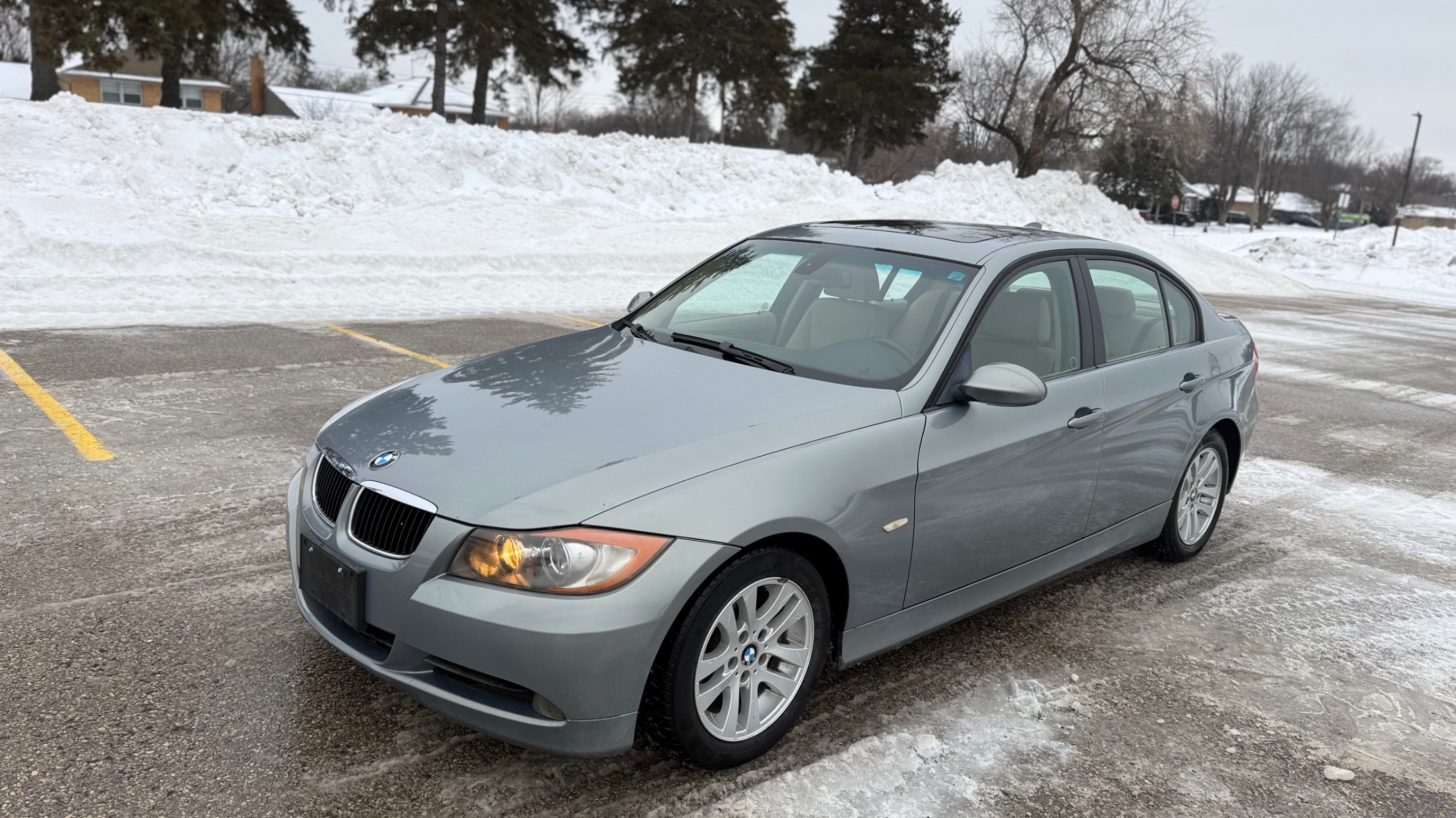 2006 BMW 3 Series 325i Sedan RWD