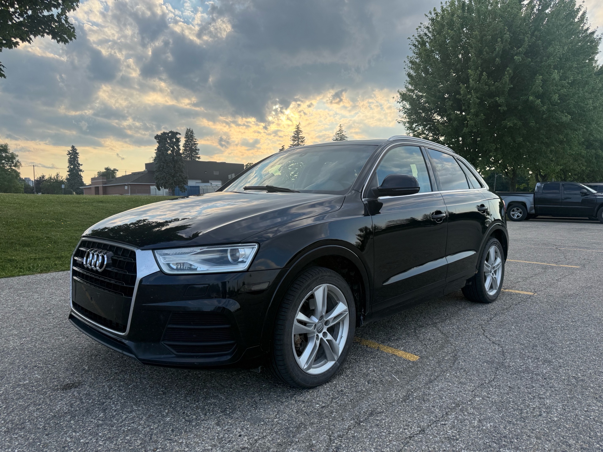 Black 2016 Audi Q3 SUV / Crossover Automatic