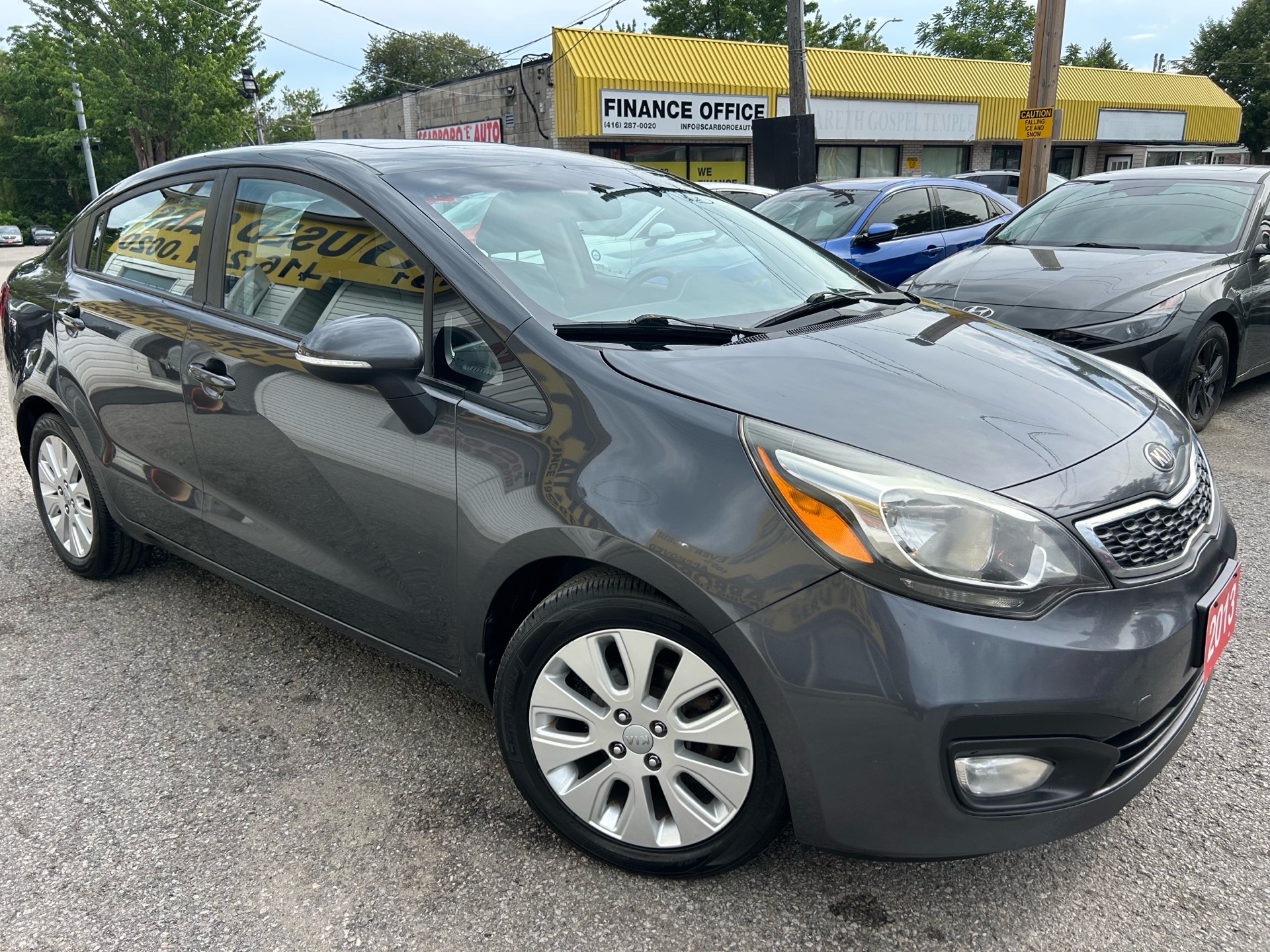Gray 2013 Kia Rio Sedan Automatic