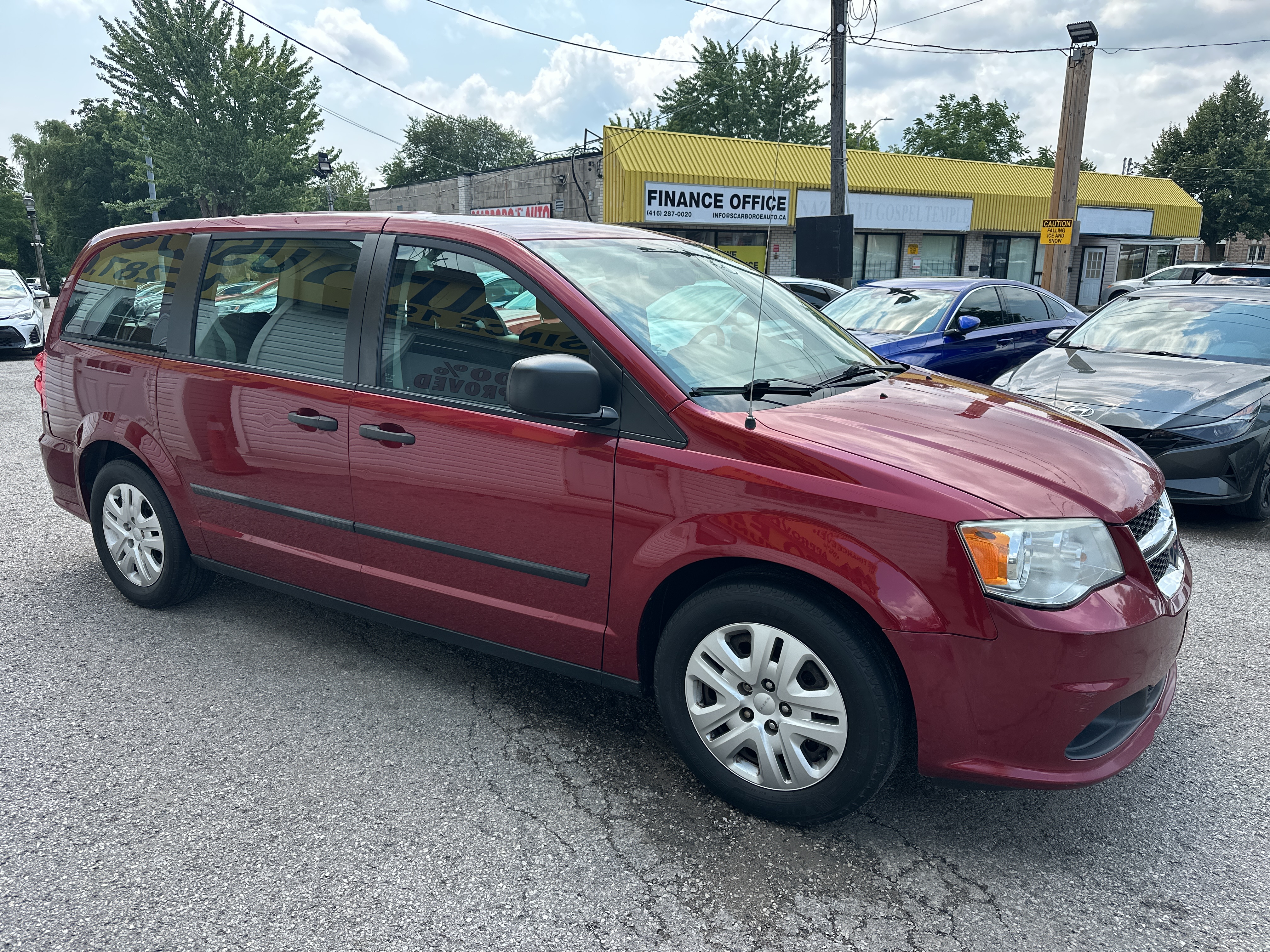 2014 Dodge Grand Caravan CANADA VALUE PACKAGE/7PASS/P.GROUB /VERY CLEAN/DRIVES GOOD