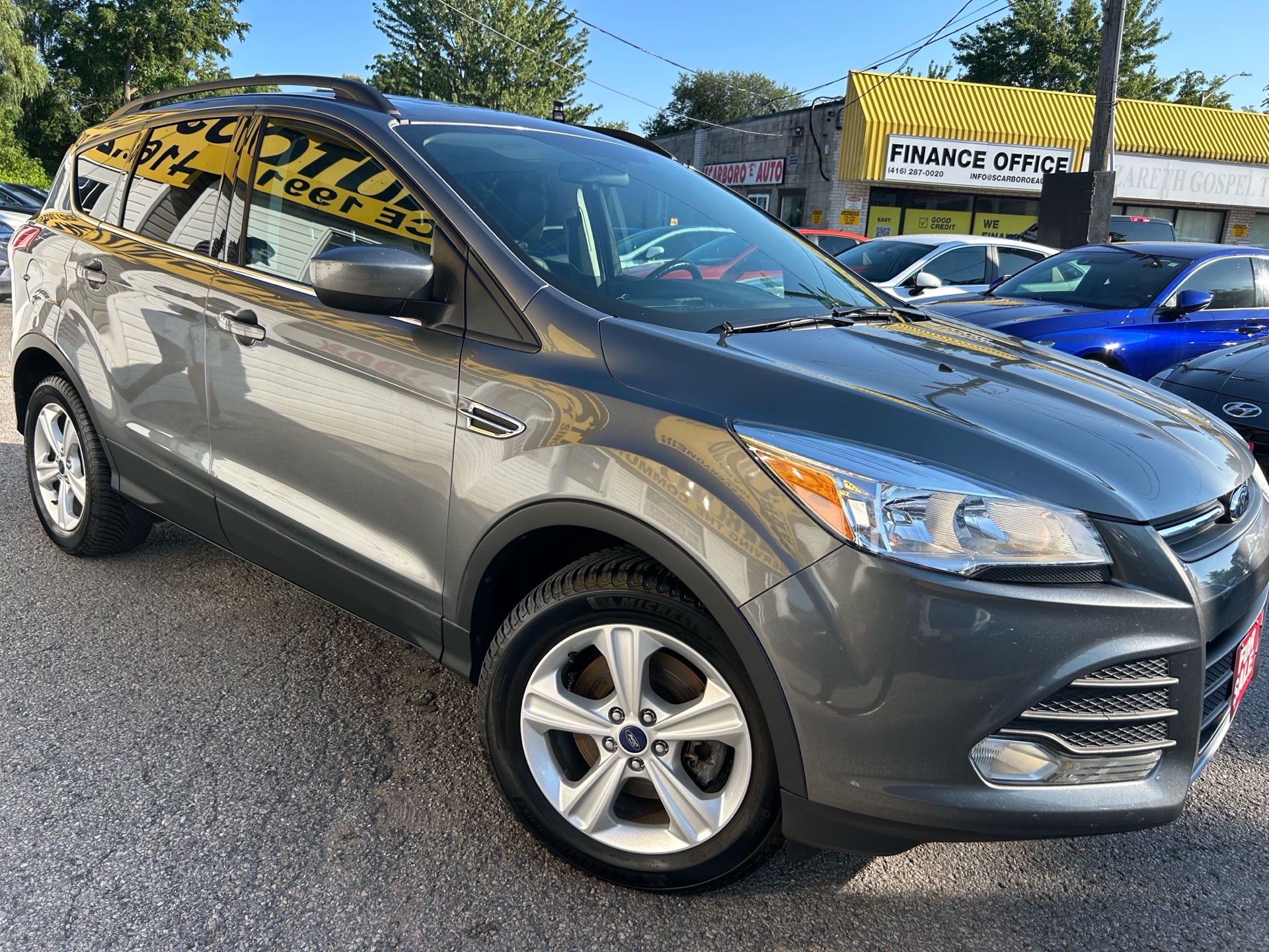 2014 Ford Escape SE/CAMERA/LEATHER/PANO SUNROOF/P&H SEATS/BLUETOOTH/FOG LIGHTS/ALLOYS/CLEAN CARFAX