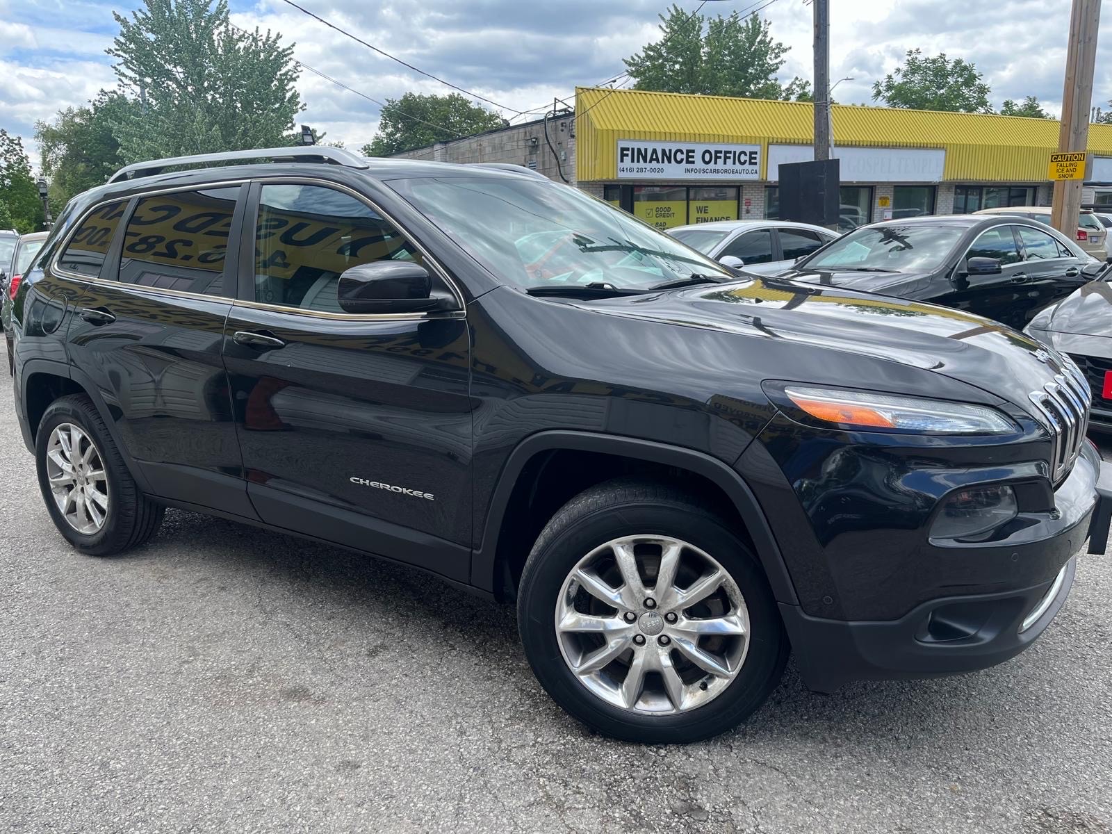 2014 Jeep Cherokee Limited/4WD/NAVI/CAMERA/LEATHER/ROOF/P.SEAT/BLUE TOOTH/FOG LIGHTS/ALLOYS/CLEAN CARFAX