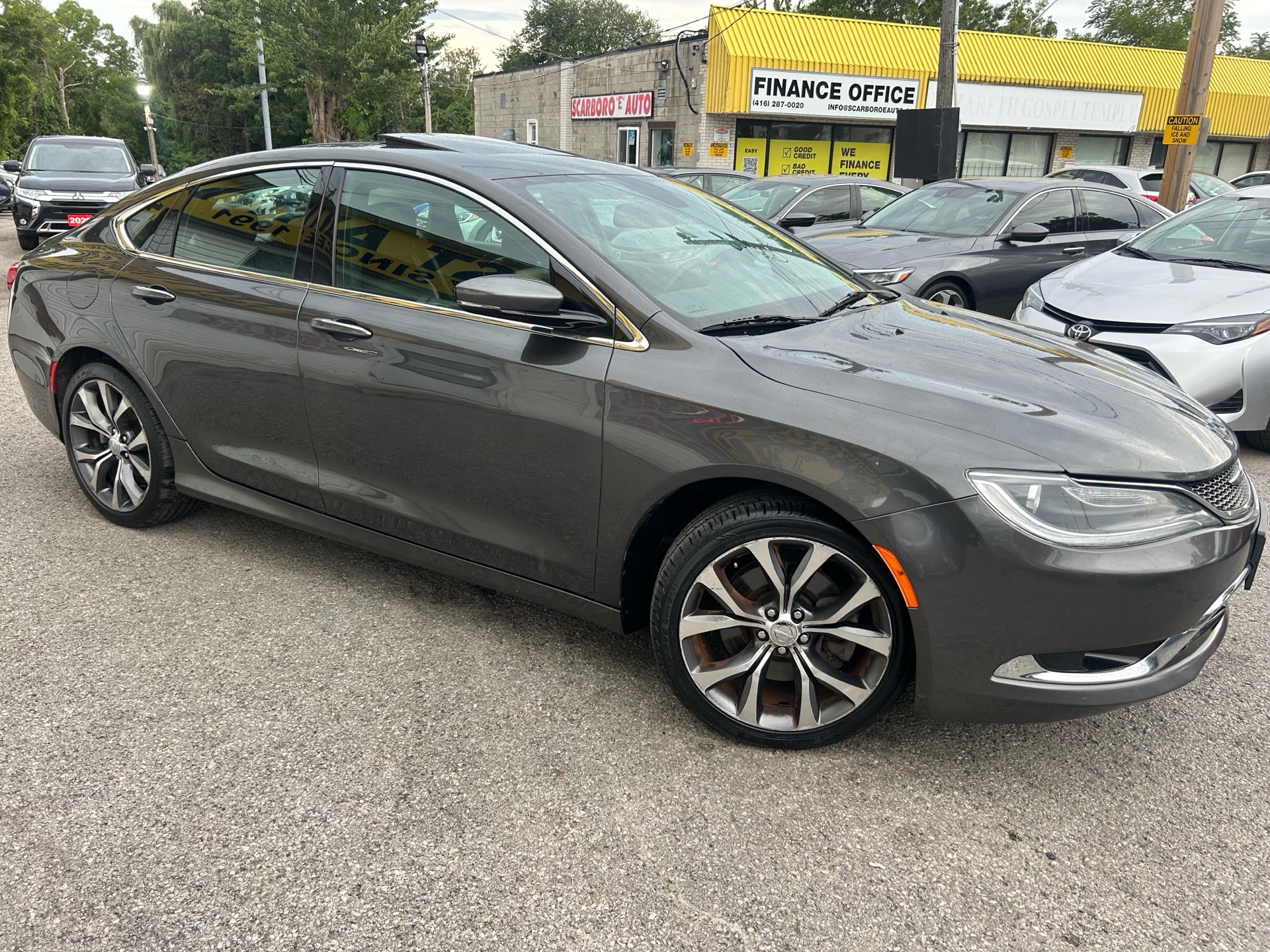Gray 2016 Chrysler 200 Sedan Front-Wheel Drive Automatic
