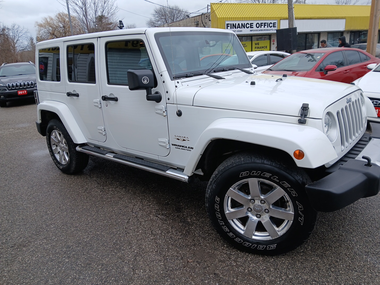 2017 Jeep WRANGLER UNLIMITED Sahara/4D-4X4/NAVIGATION/LEATHER/POWER GROUP/BLUE TOOTH/FOG LIGHTS/ALLOYS...