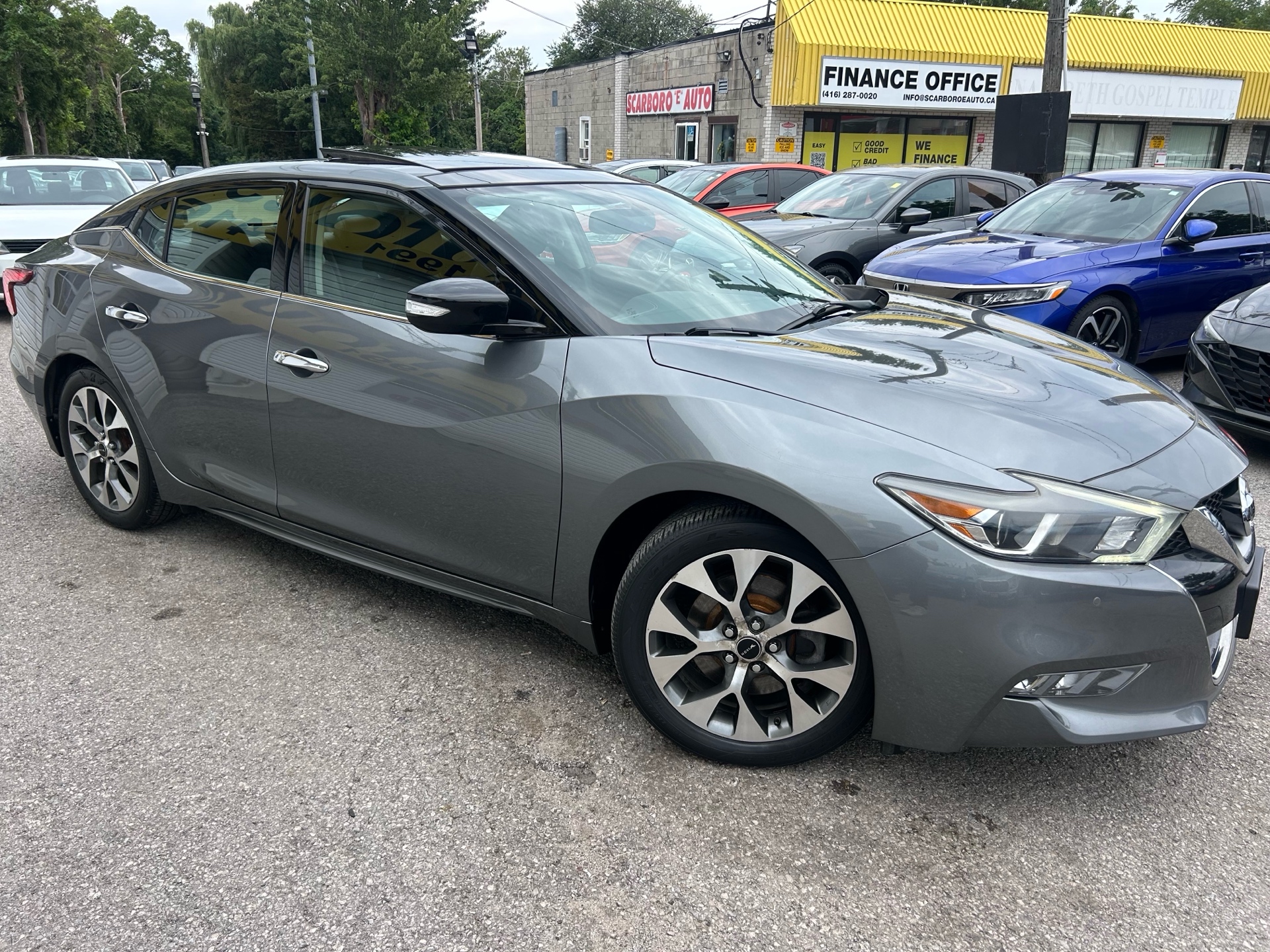 2017 Nissan Maxima SV/NAVI/CAMERA/LEATHER/ROOF/P&H SEATS/FOG LIGHTS/BLUETOOTH/ALLOYS/CLEAN CAR