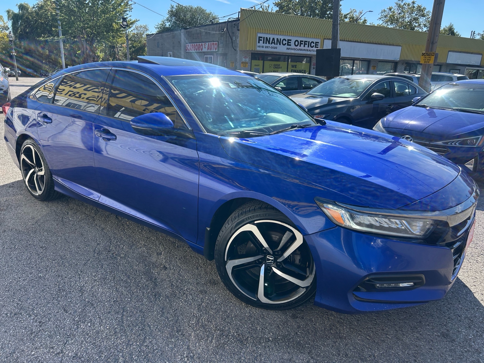 2019 Honda Accord Sport NAVI/CAR-PLAY/CAMERA/LEATHER/ROOF/POWER & HEATED SEAT/LOADED/ALLOYS/CLEAN CAR