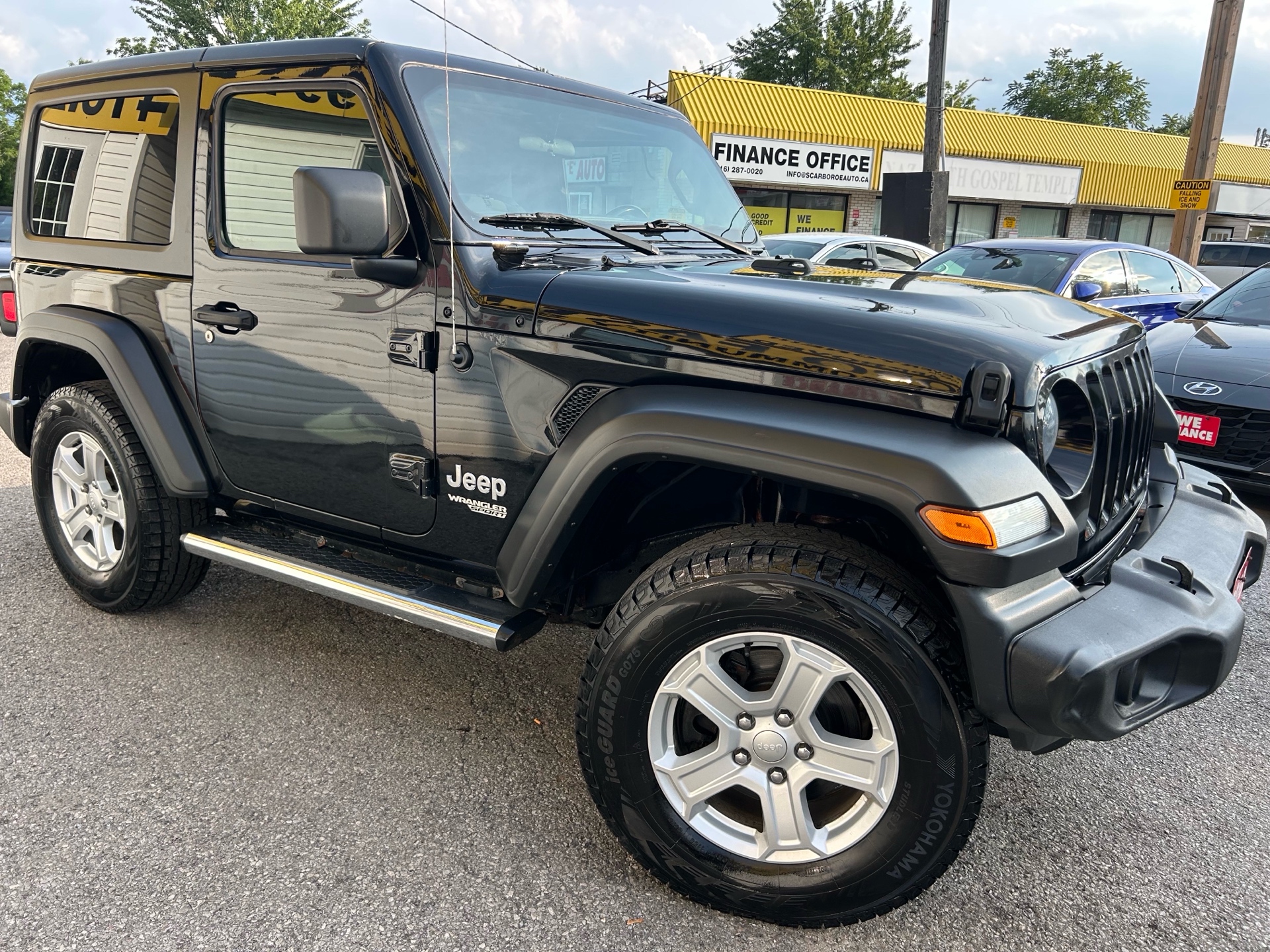 2020 Jeep Wrangler Sport S 4x4/AUTO/POWER GROUP/HARD TOP/BLUE TOOTH/PUSH START/FOG LIGHTS/RUNNING BOARDS/ALLOYS