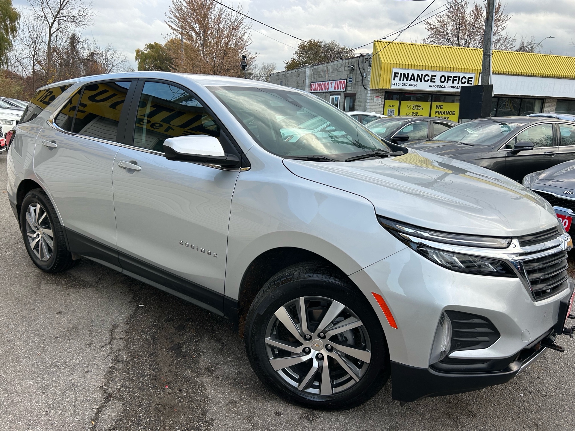 Silver 2022 Chevrolet Equinox SUV / Crossover Four-Wheel Drive Automatic